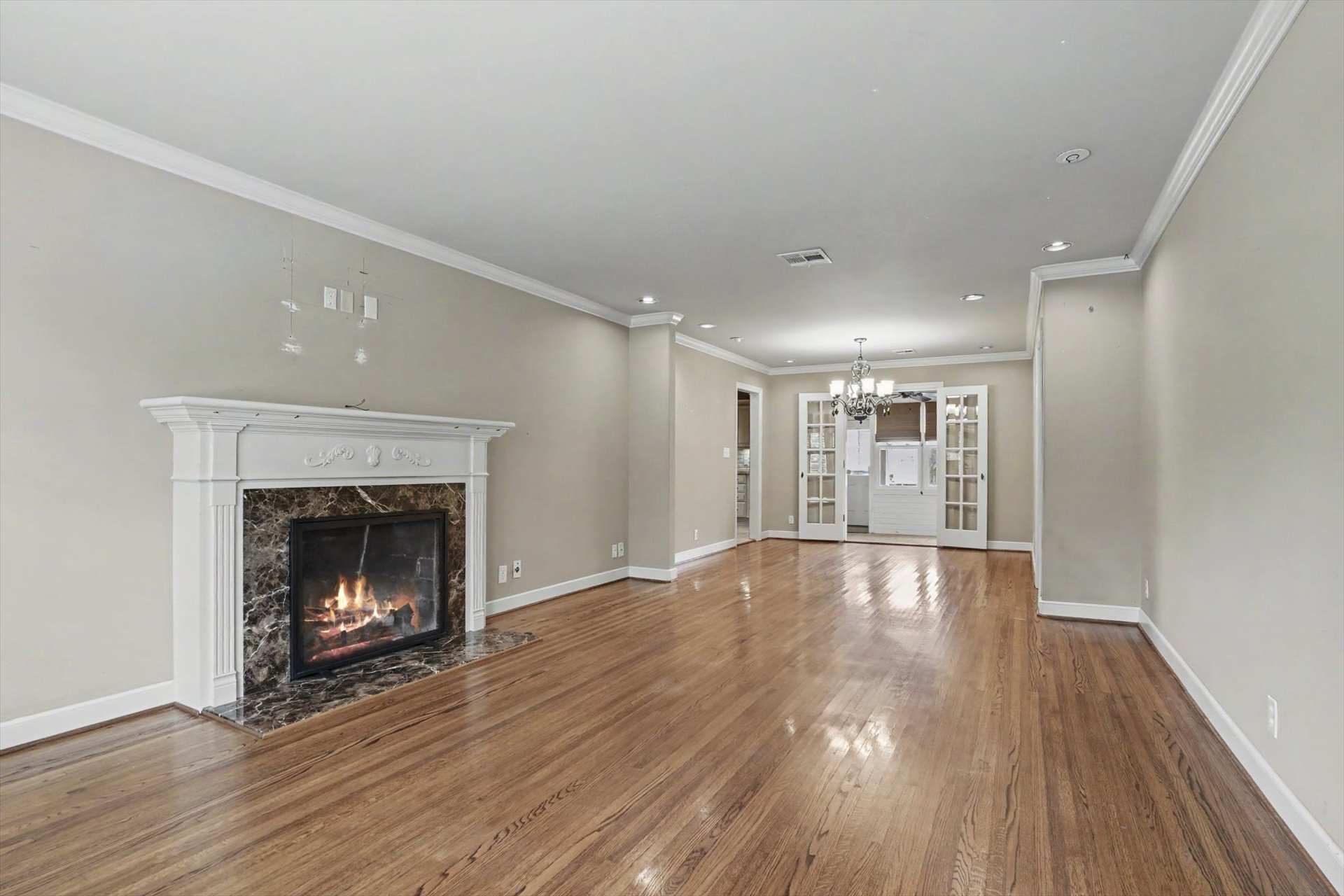 1821 Columbia Avenue Tulsa OK 74114