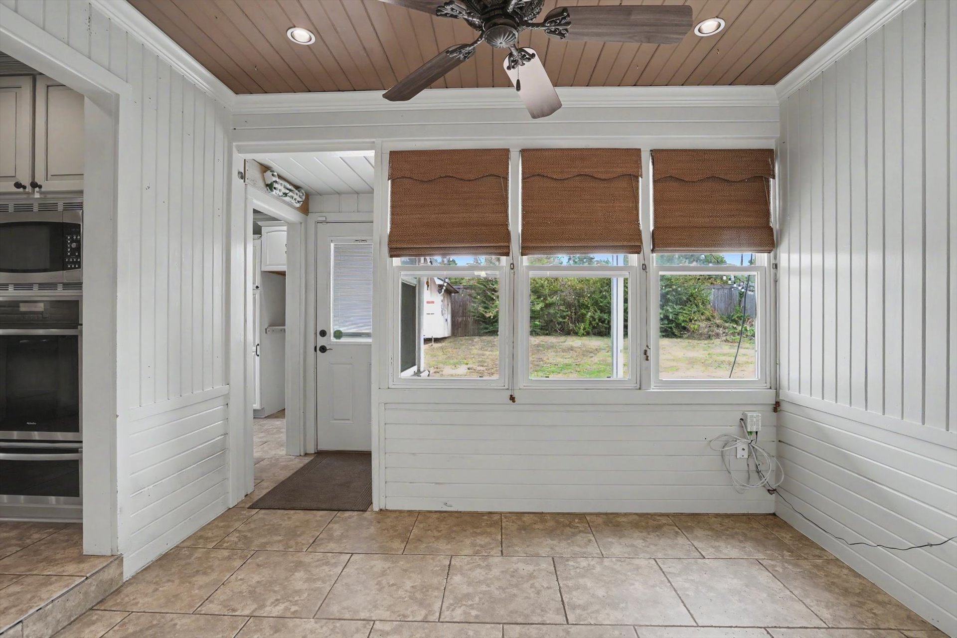 1821 Columbia Avenue Tulsa OK 74114