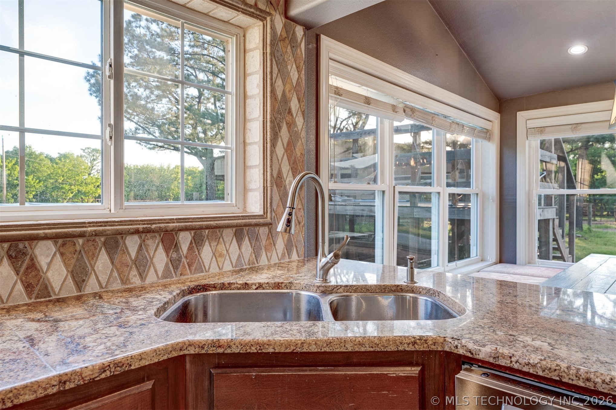 5378 W 450 Road Pryor OK 74361
