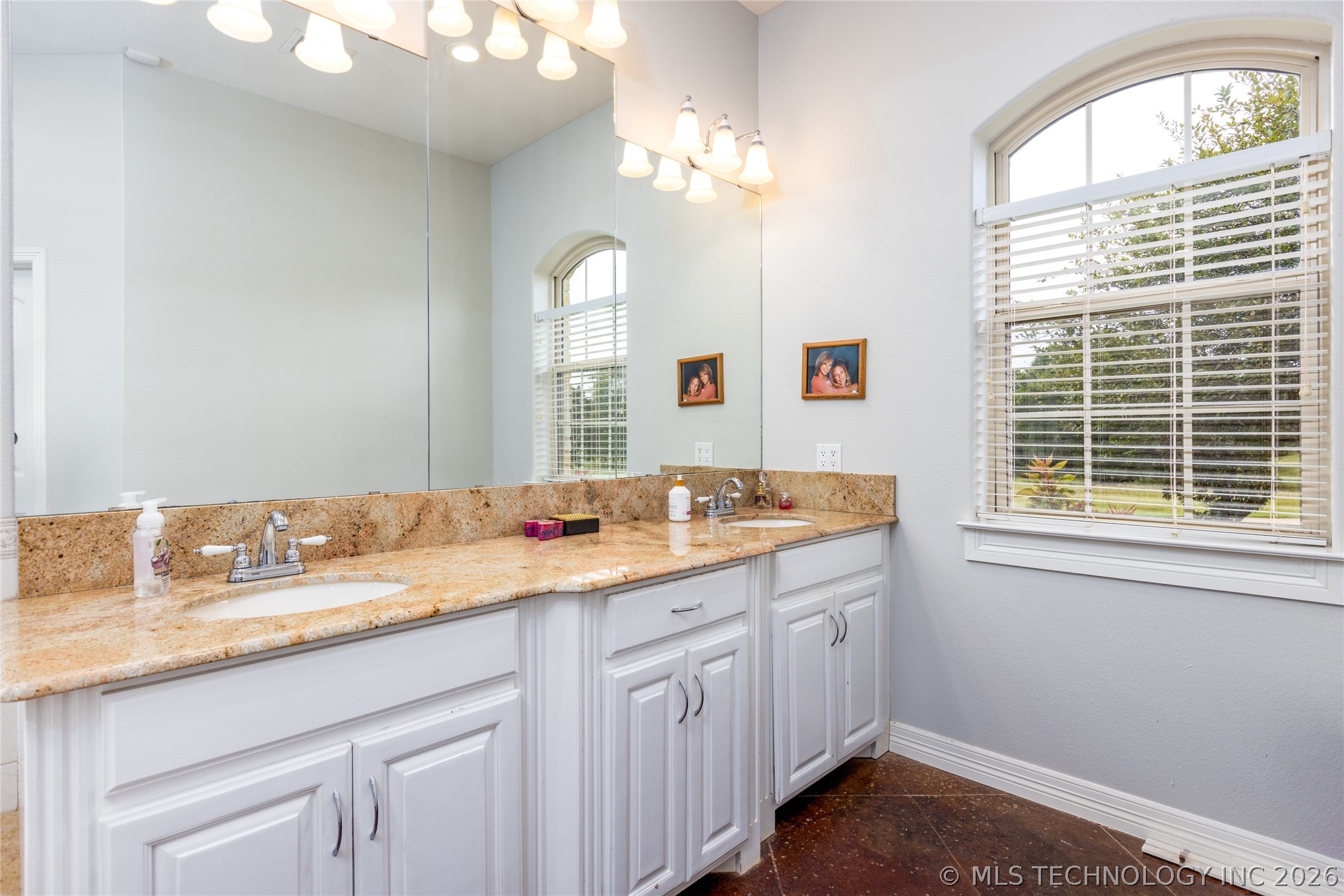 12717 S Chisolm Caddo OK 74729