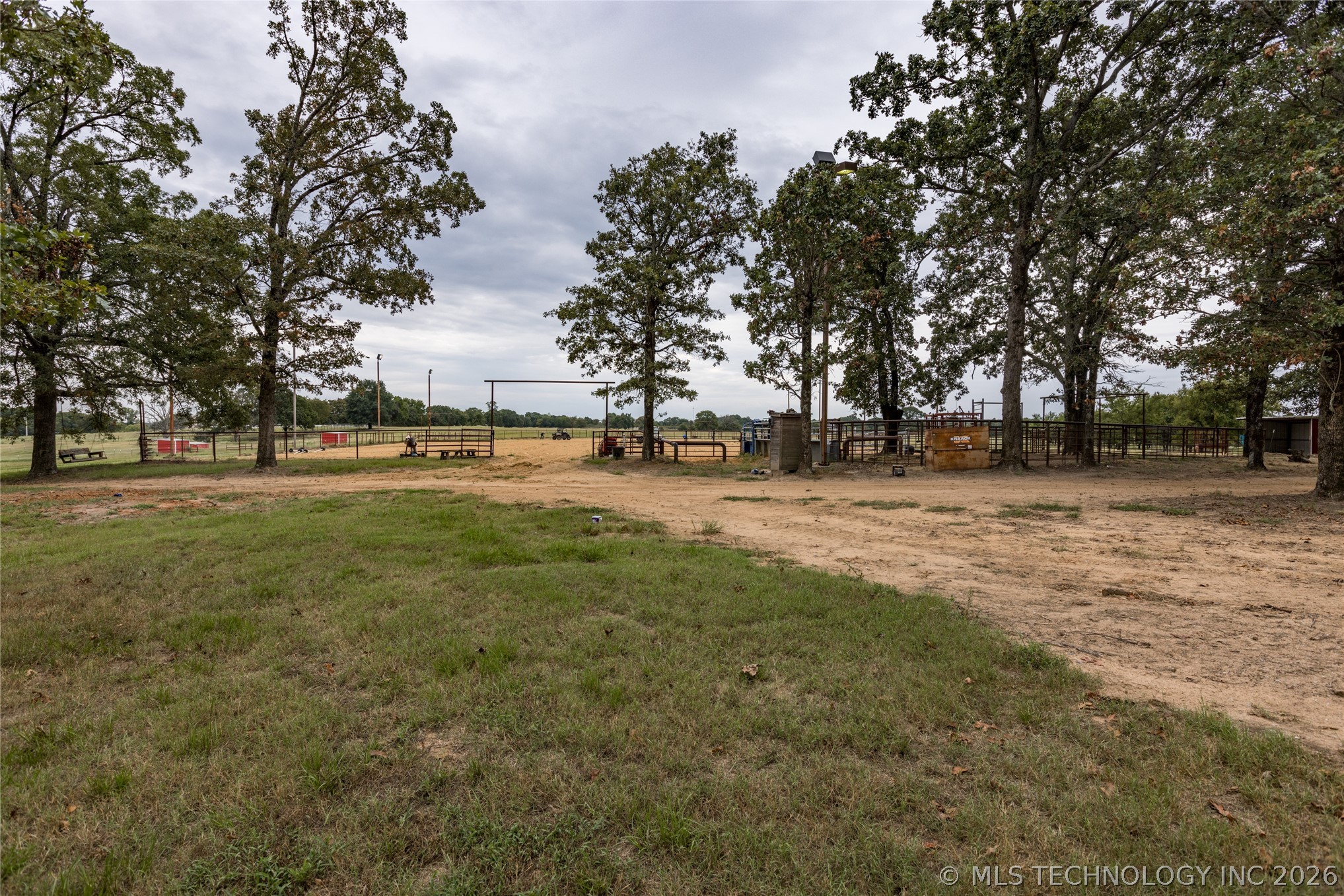 12717 S Chisolm Caddo OK 74729