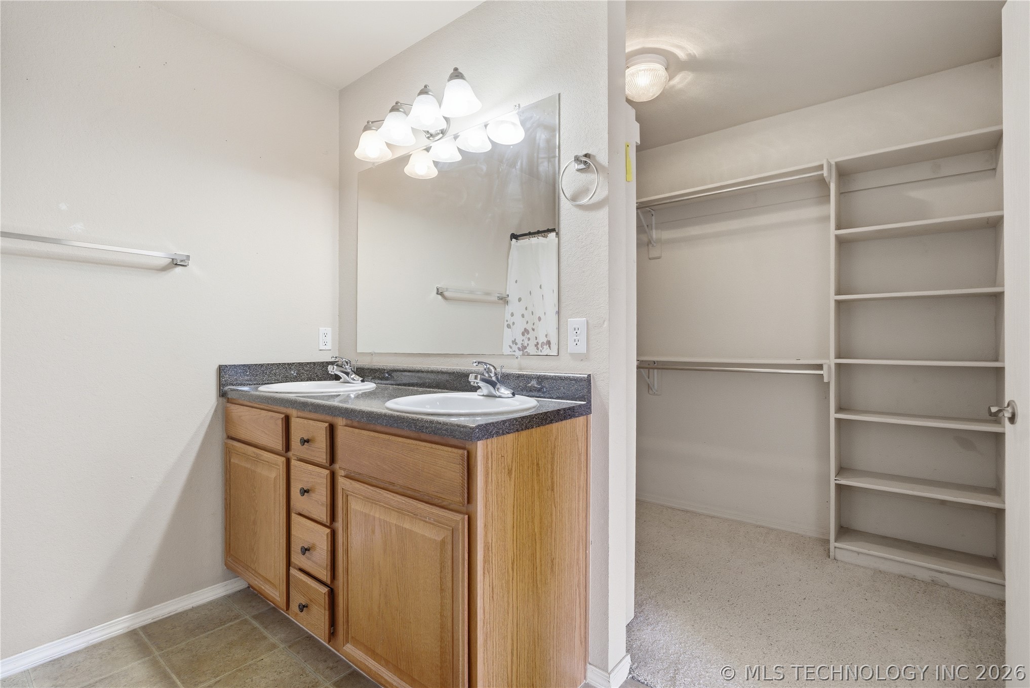 25844 E 90th Street E Broken Arrow OK 74014