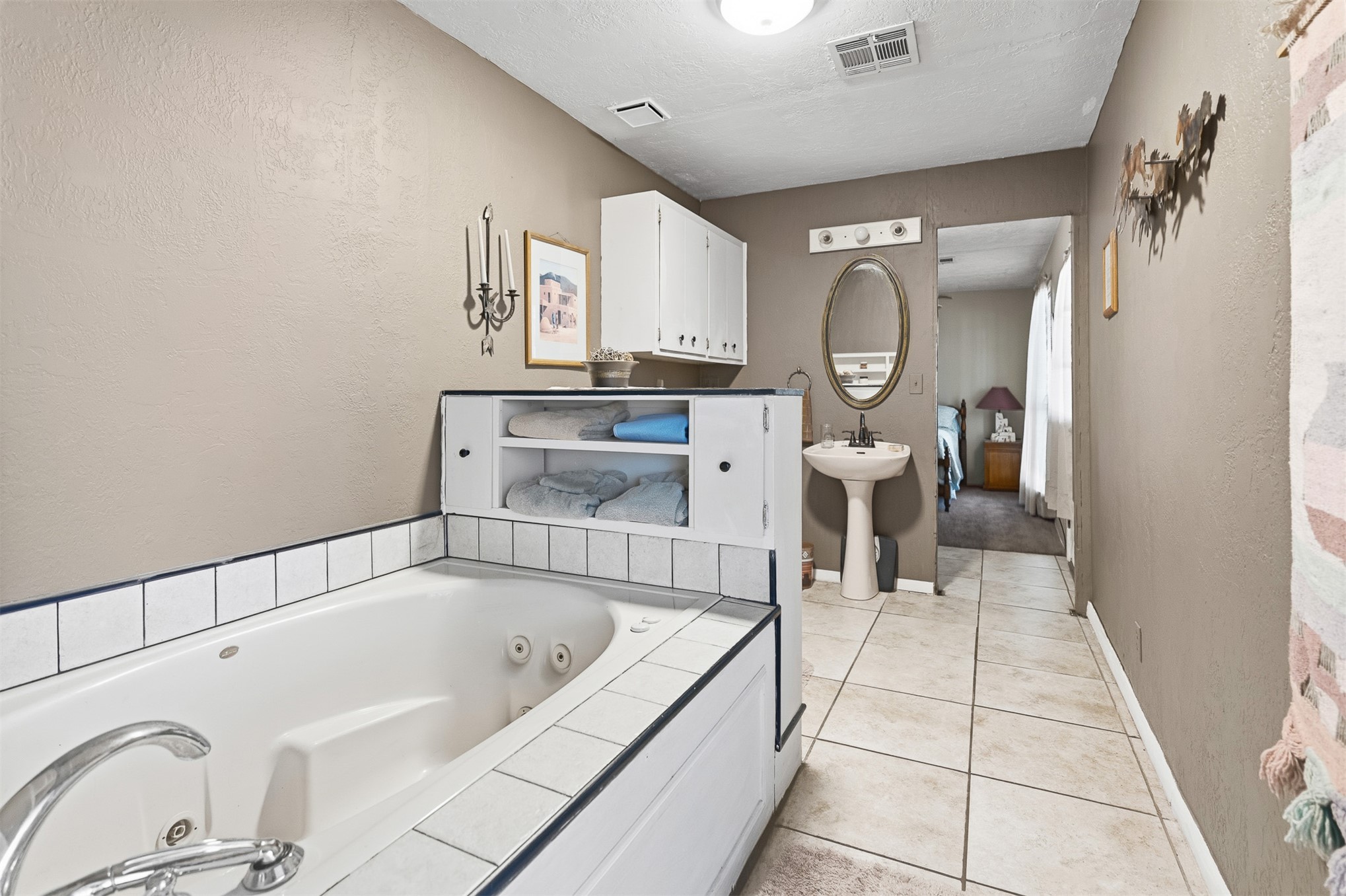 401 S 10th Street Comanche OK 73529