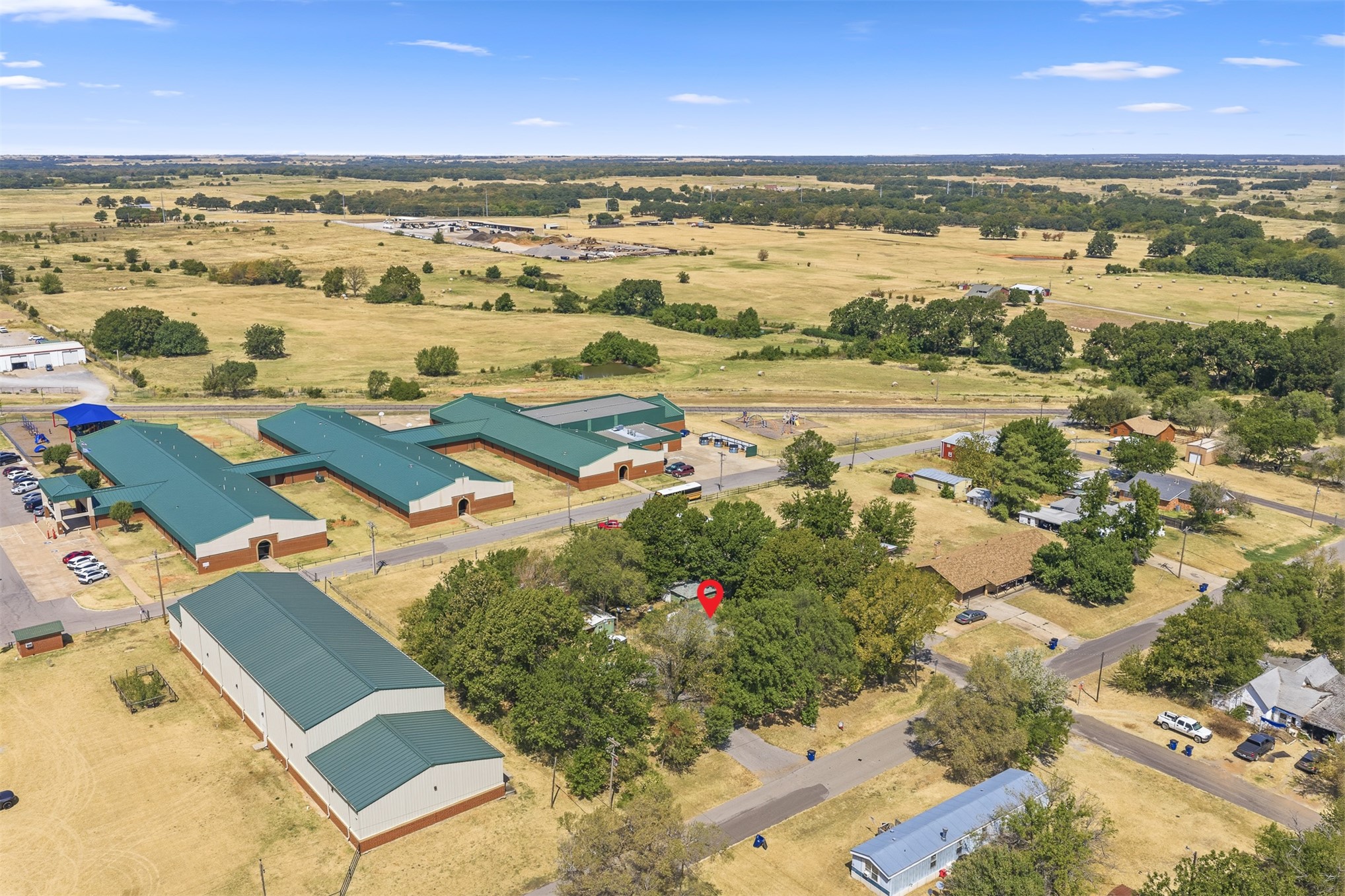 401 S 10th Street Comanche OK 73529