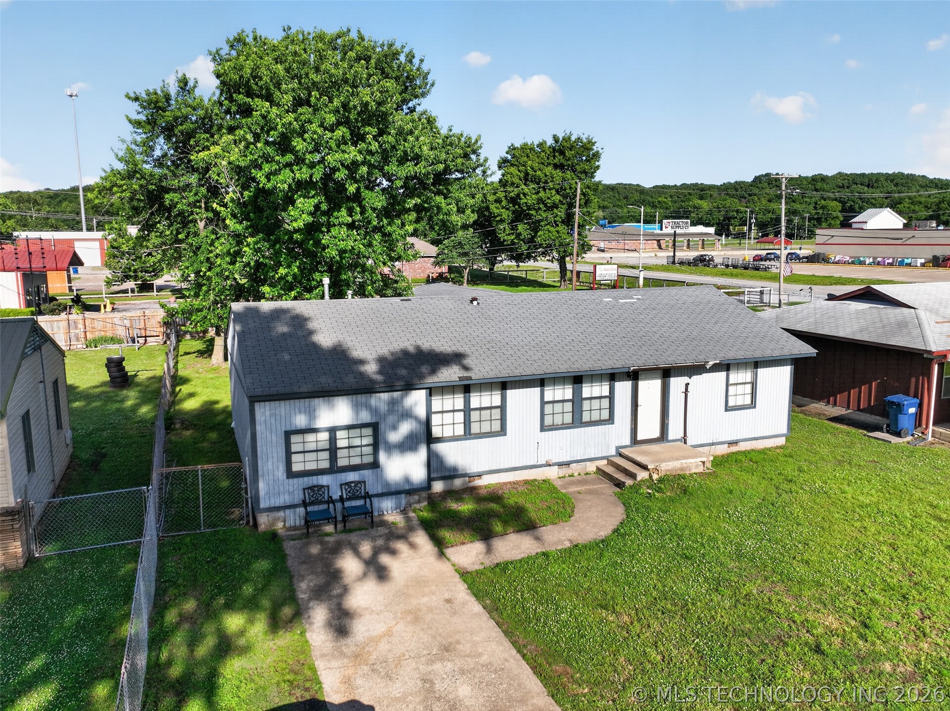 108 Maple Street Locust Grove OK 74352