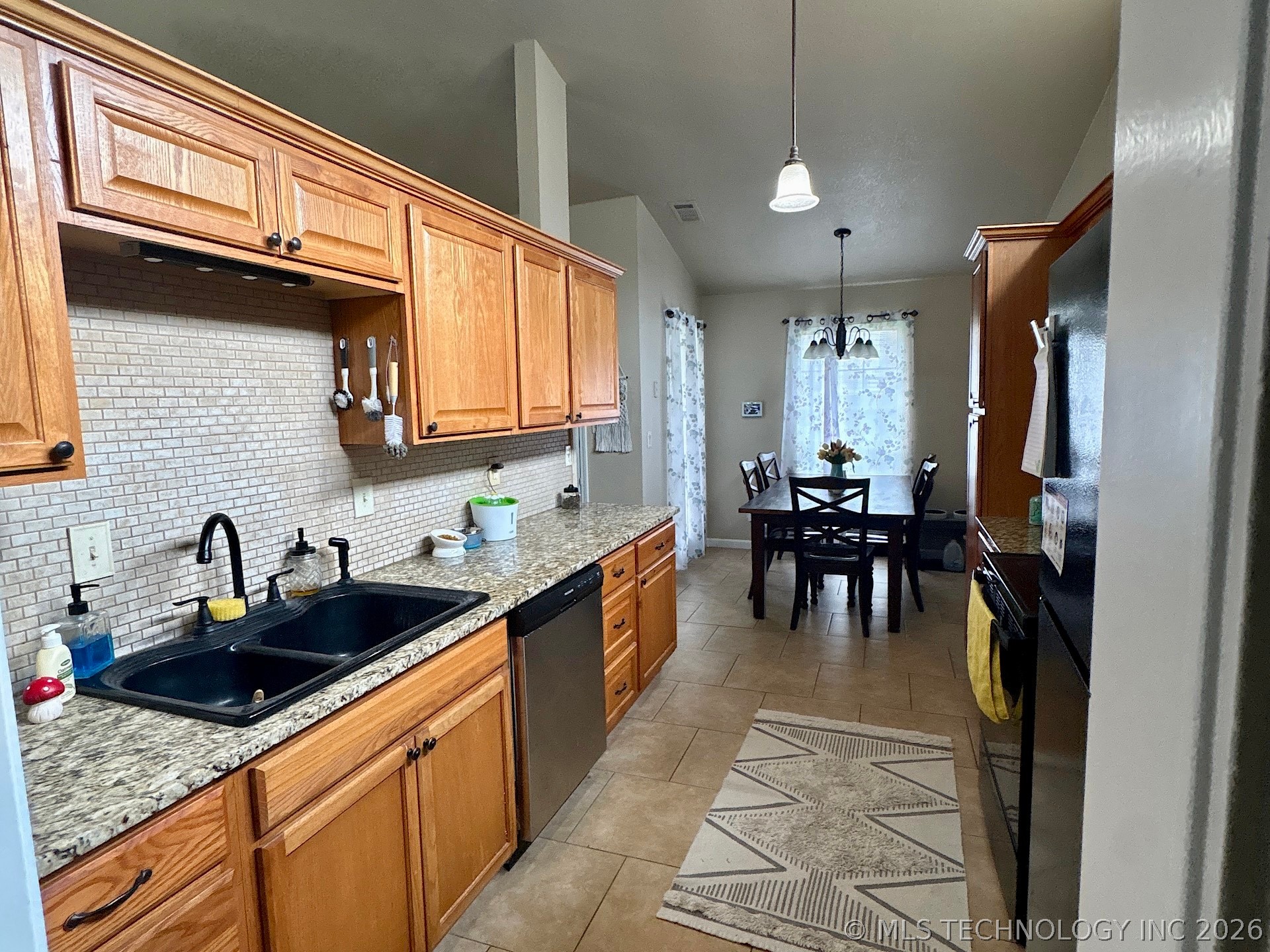 2709 S Narcissus Place Broken Arrow OK 74012