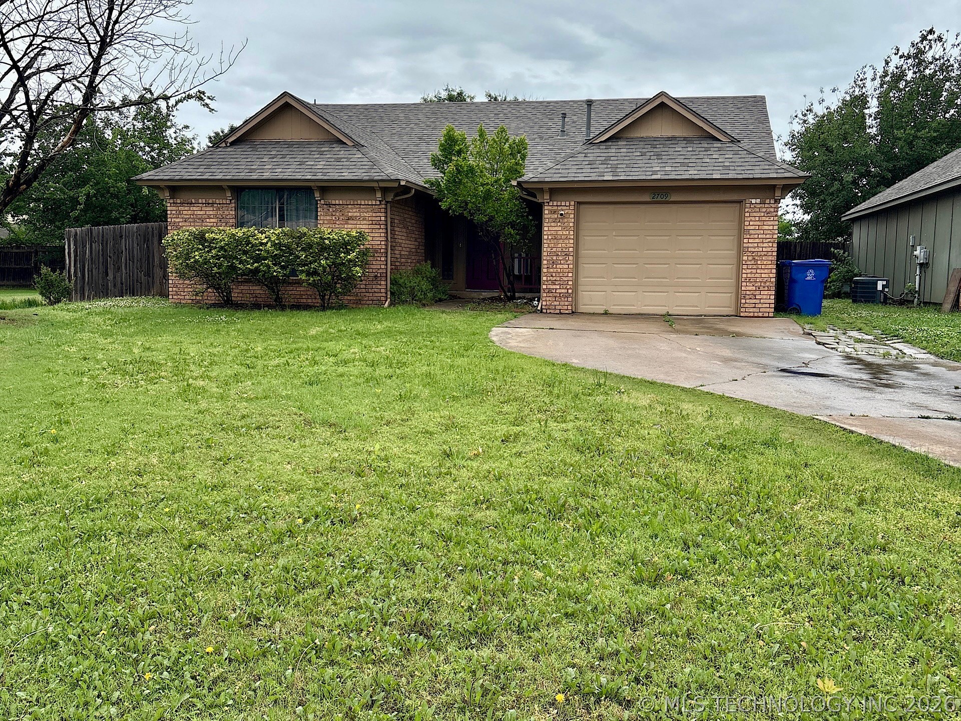 2709 S Narcissus Place Broken Arrow OK 74012
