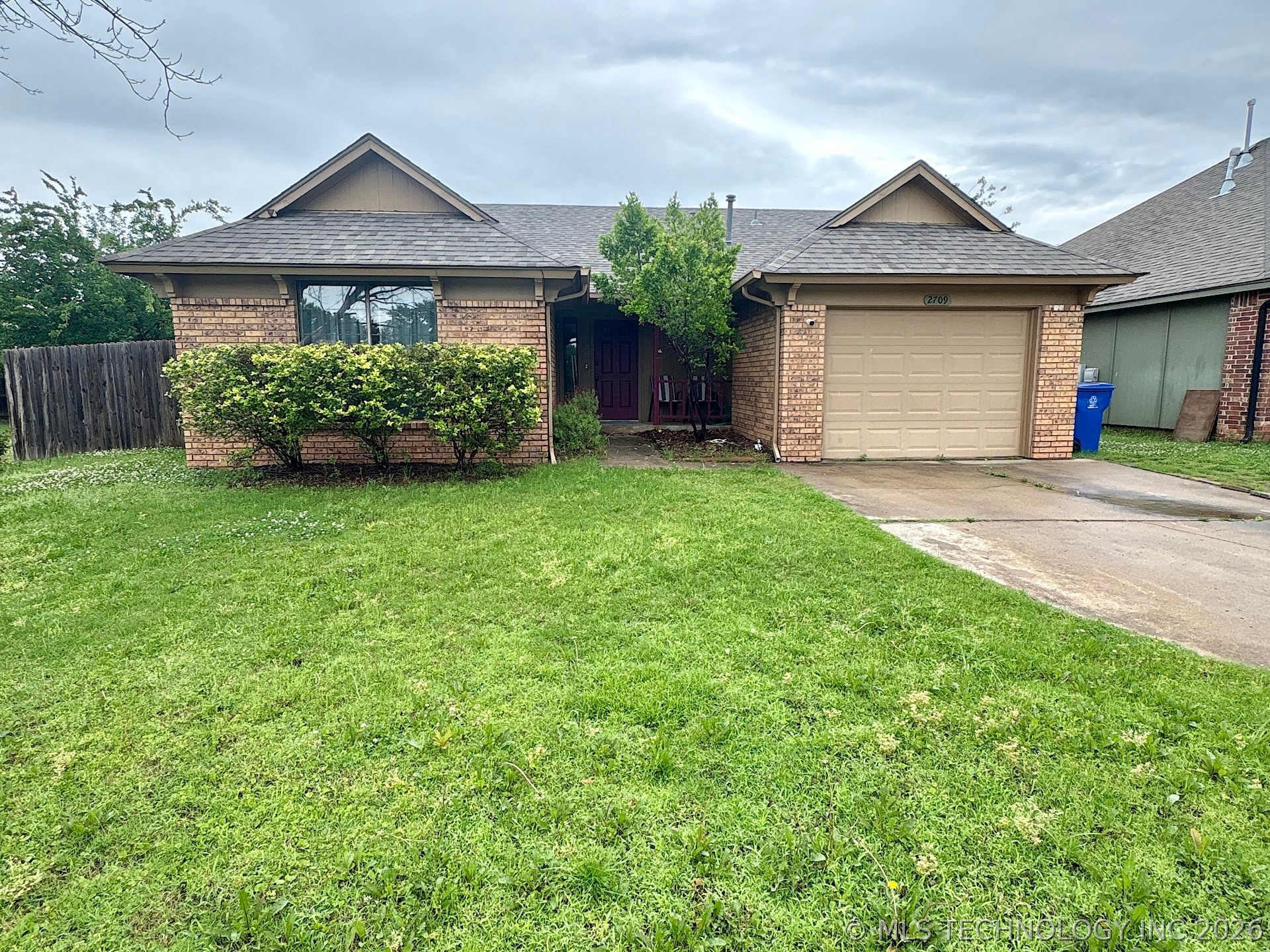 2709 S Narcissus Place Broken Arrow OK 74012