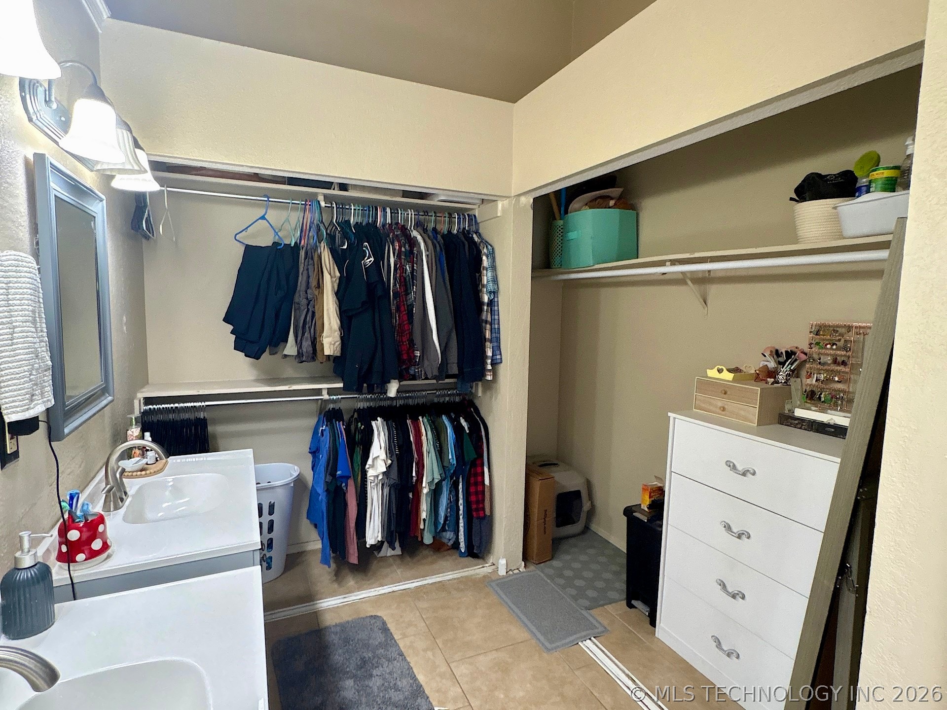 2709 S Narcissus Place Broken Arrow OK 74012
