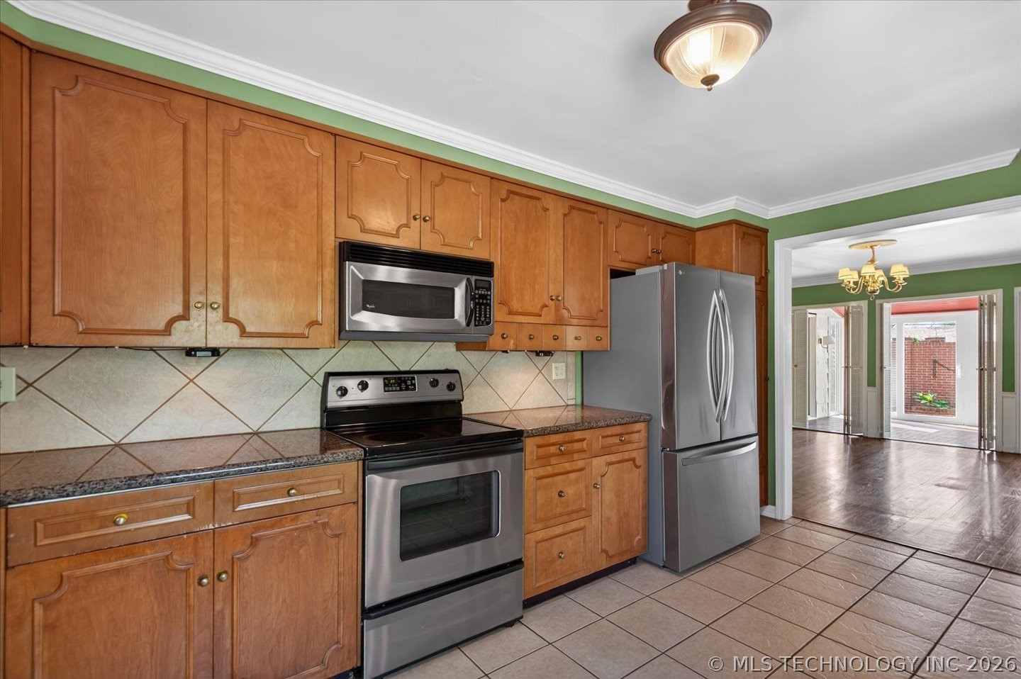 1529 Hillcrest Drive Bartlesville OK 74003