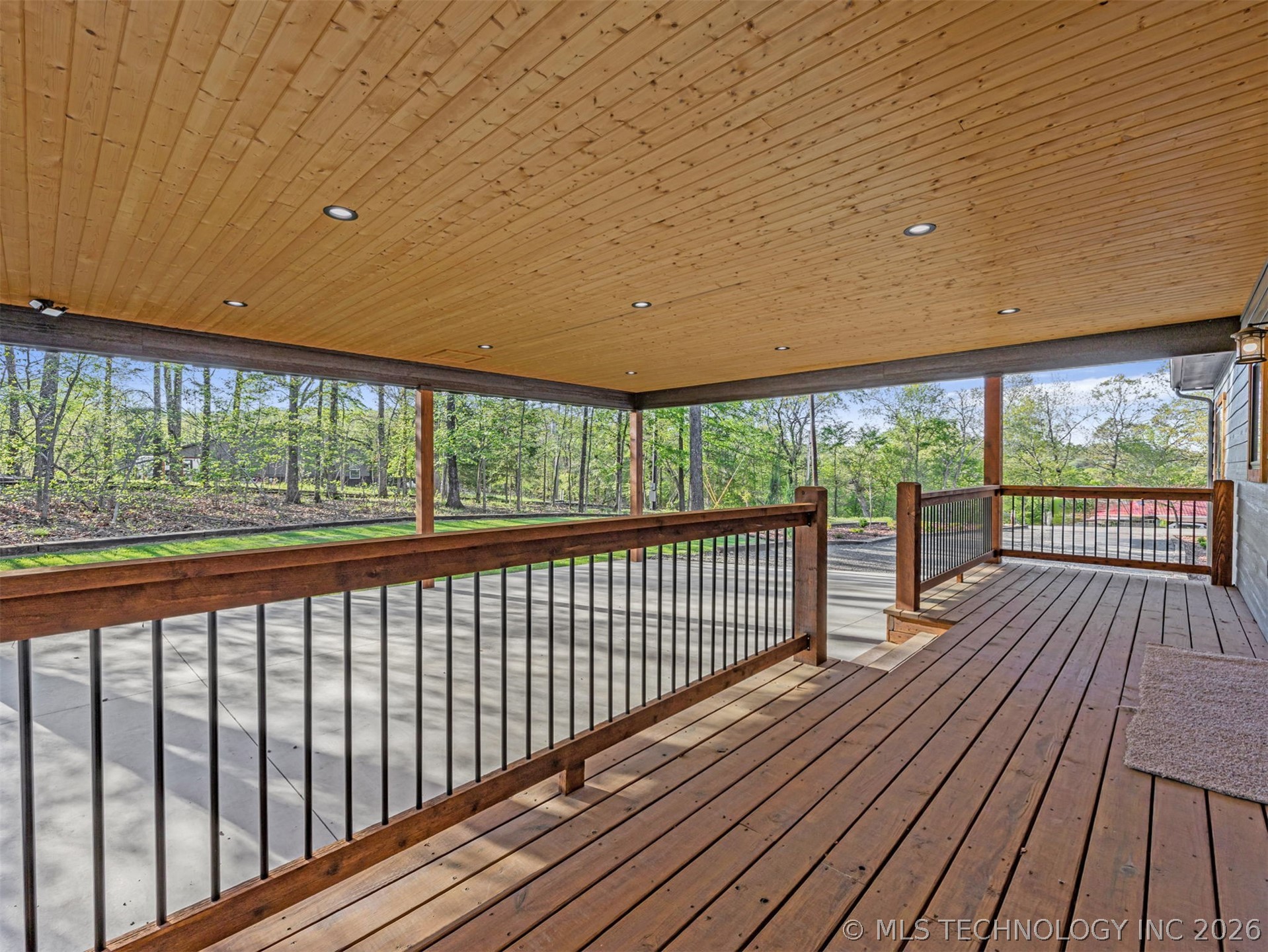 18475 W Lakewood Drive Park Hill OK 74451