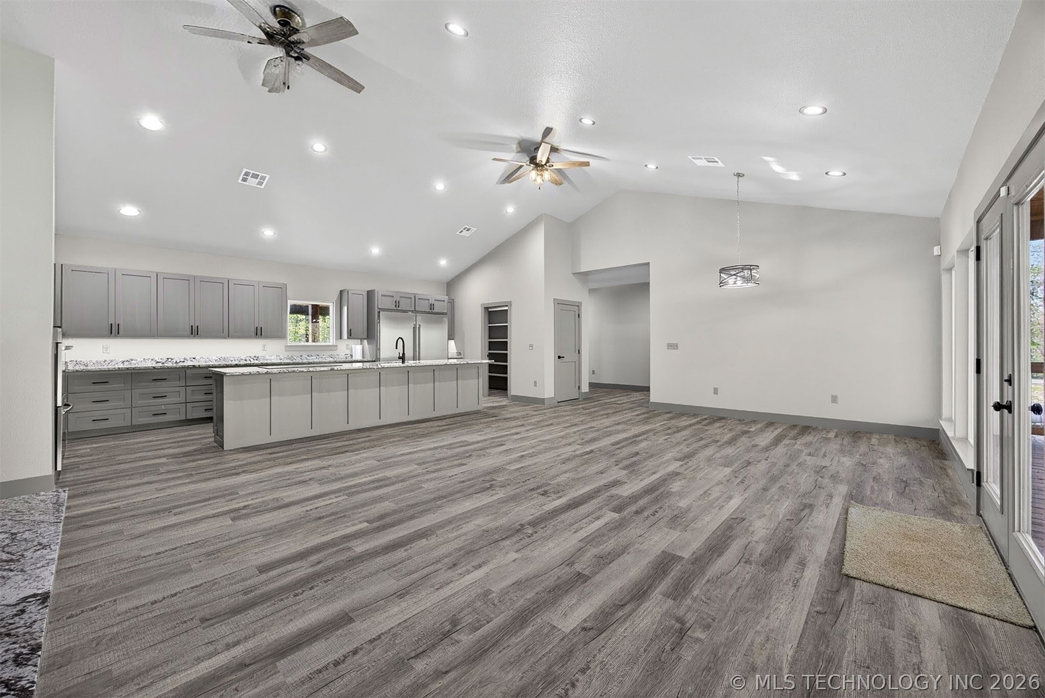 18475 W Lakewood Drive Park Hill OK 74451