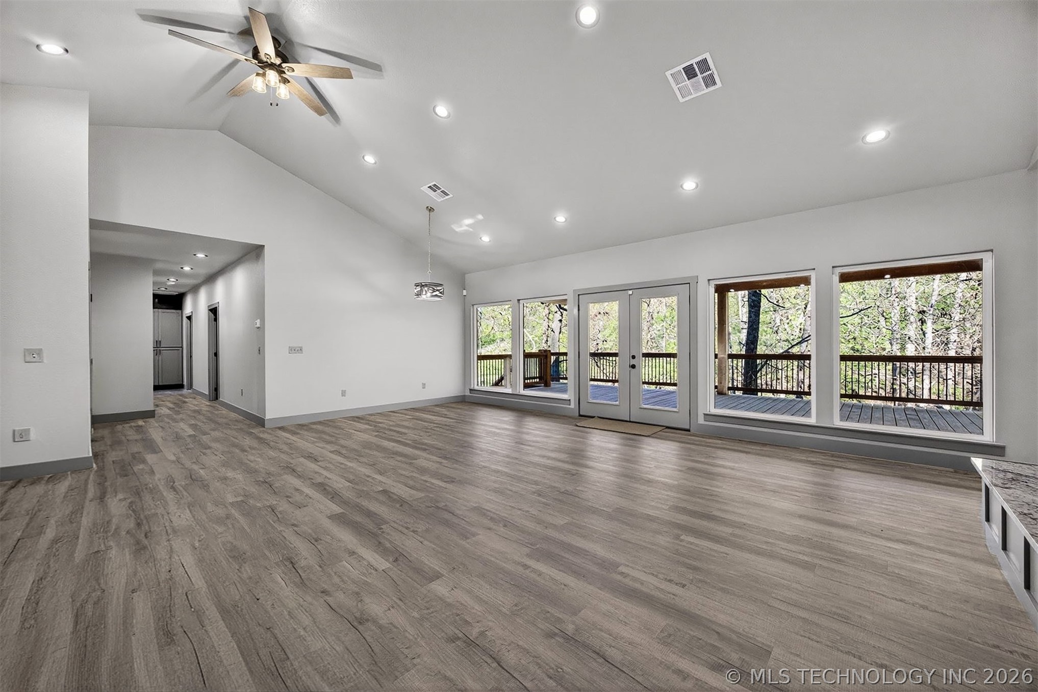 18475 W Lakewood Drive Park Hill OK 74451