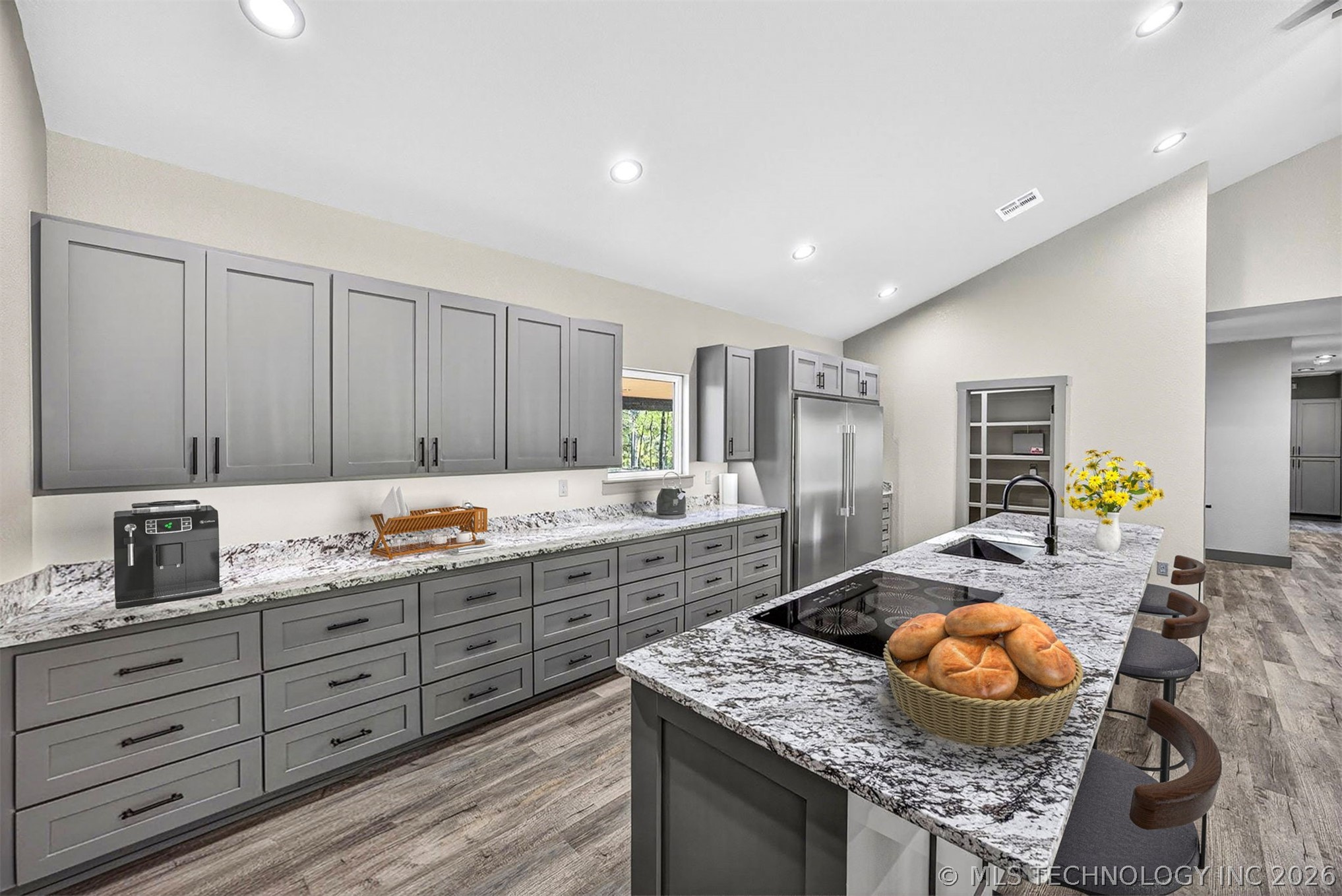 18475 W Lakewood Drive Park Hill OK 74451