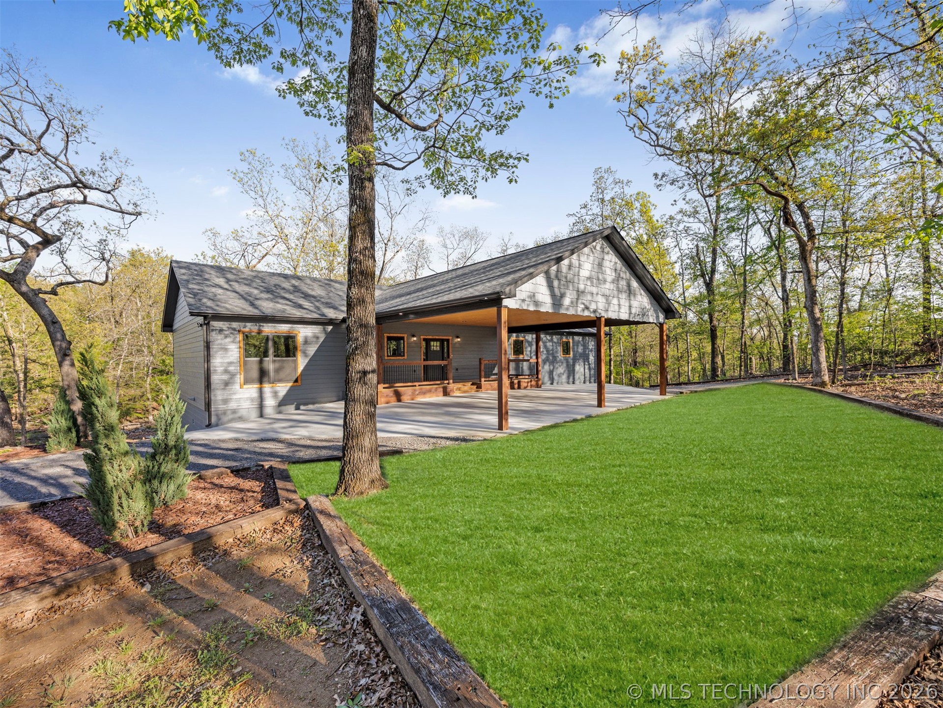18475 W Lakewood Drive Park Hill OK 74451