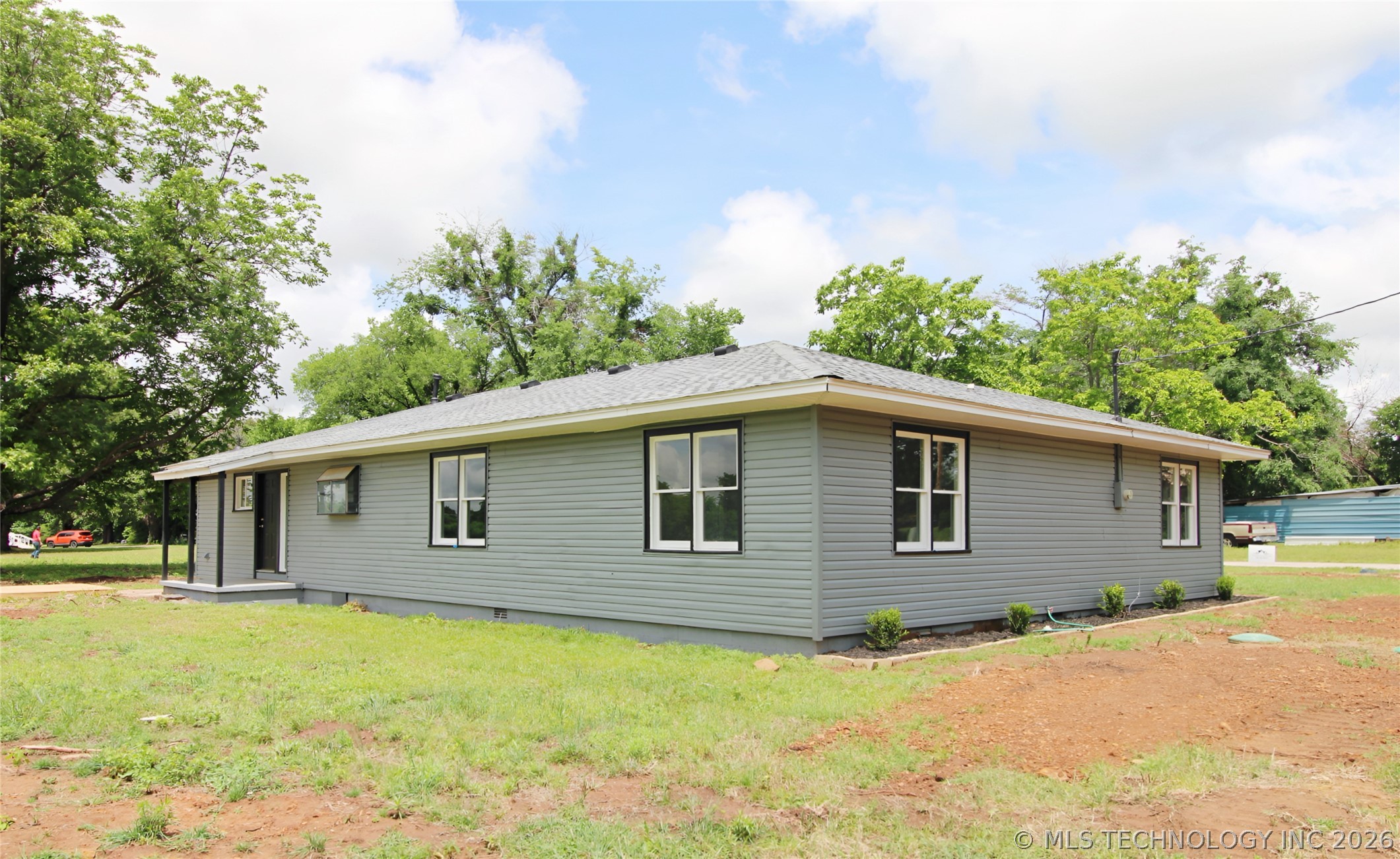 27197 Maiden Lane Henryetta OK 74437