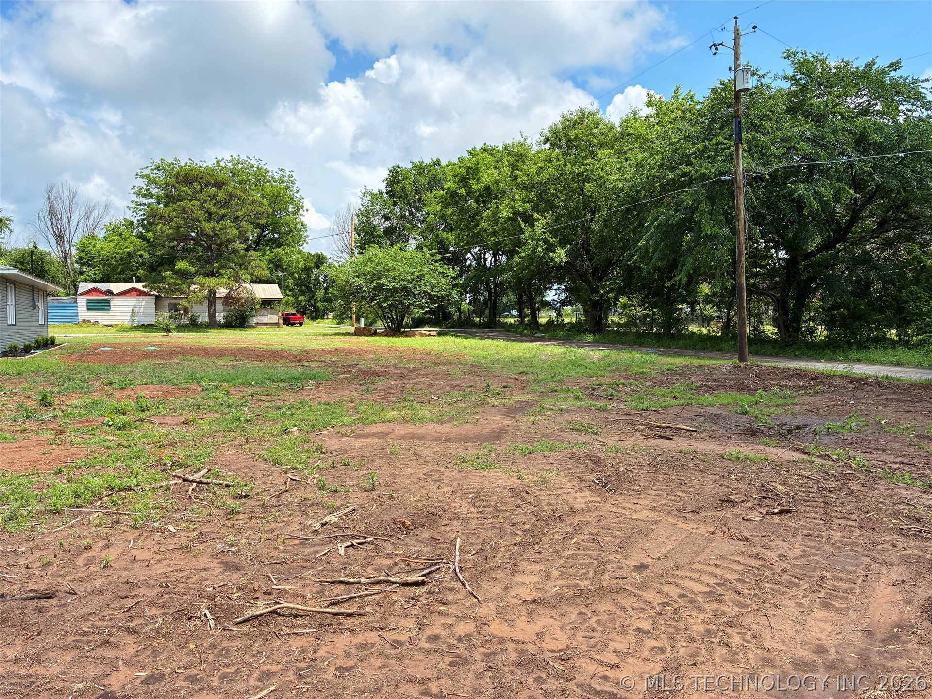 27197 Maiden Lane Henryetta OK 74437