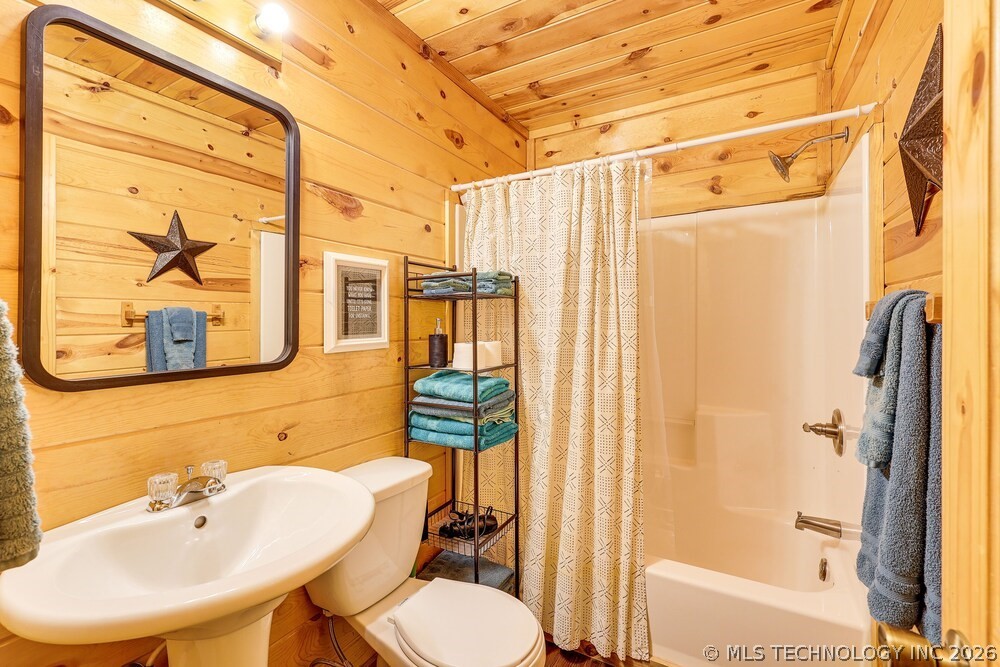 609 Canoe Road Broken Bow OK 74728