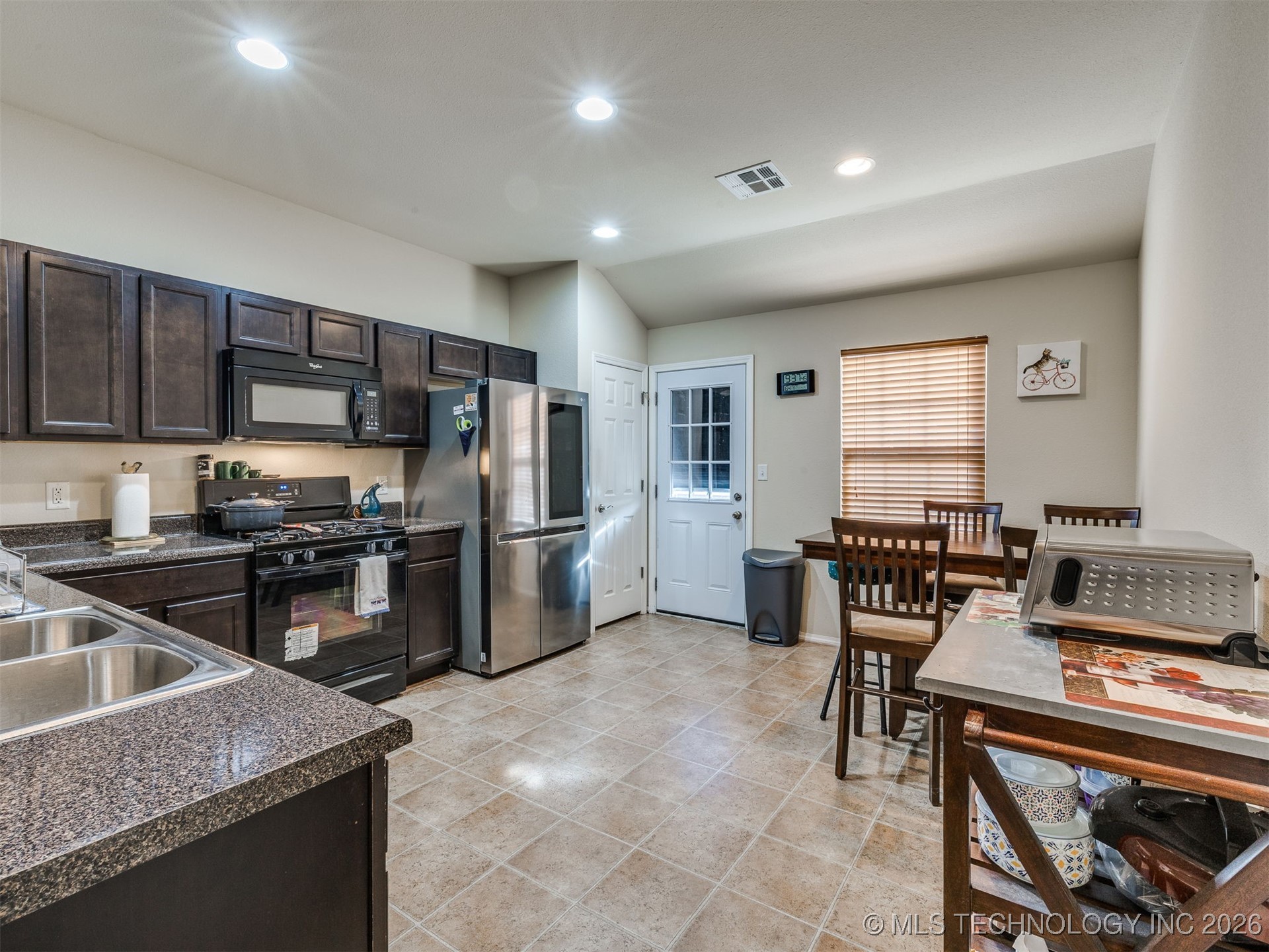 9333 S 255th East Avenue Broken Arrow OK 74014