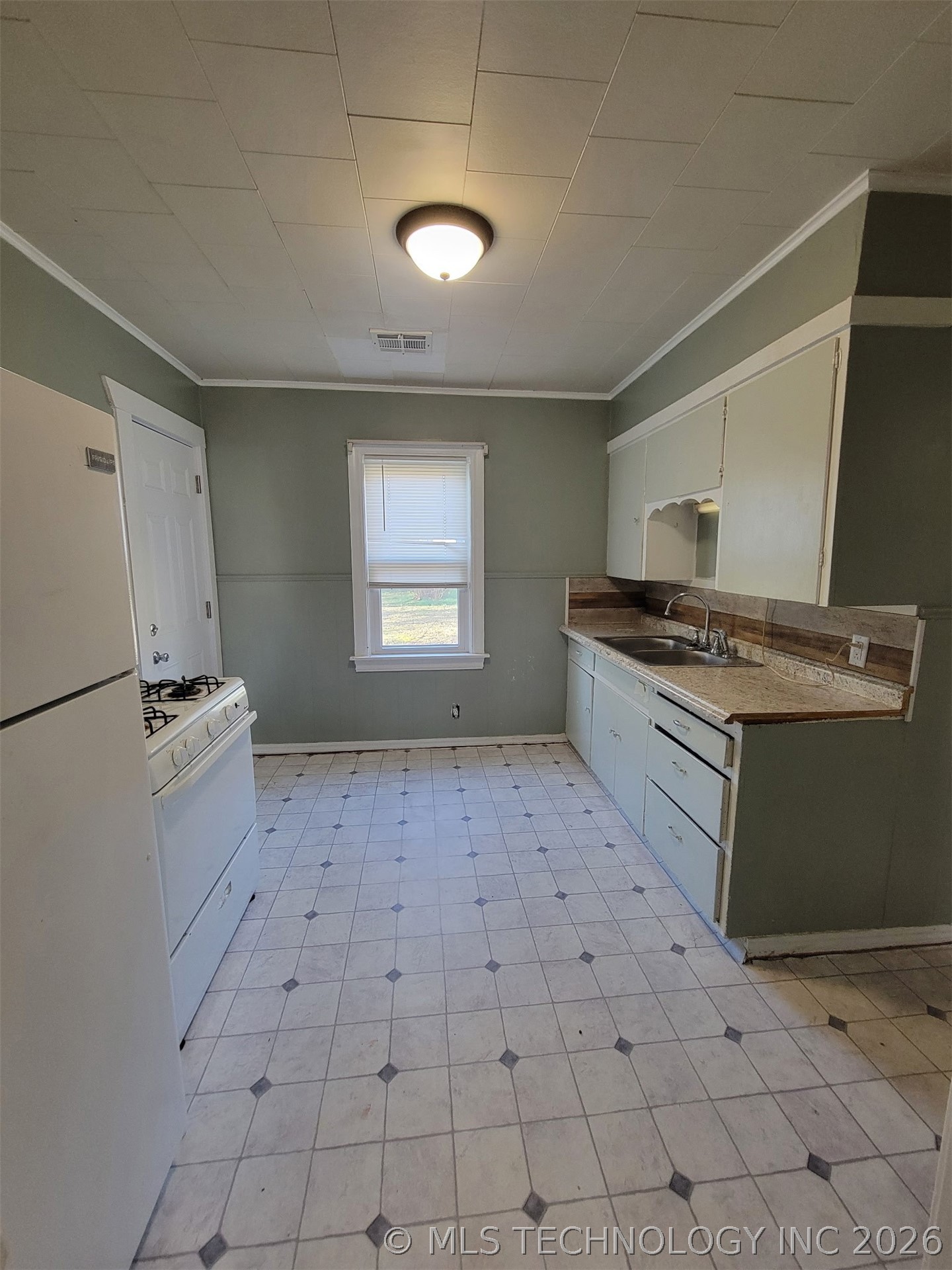 2332 Manila Street Muskogee OK 74403