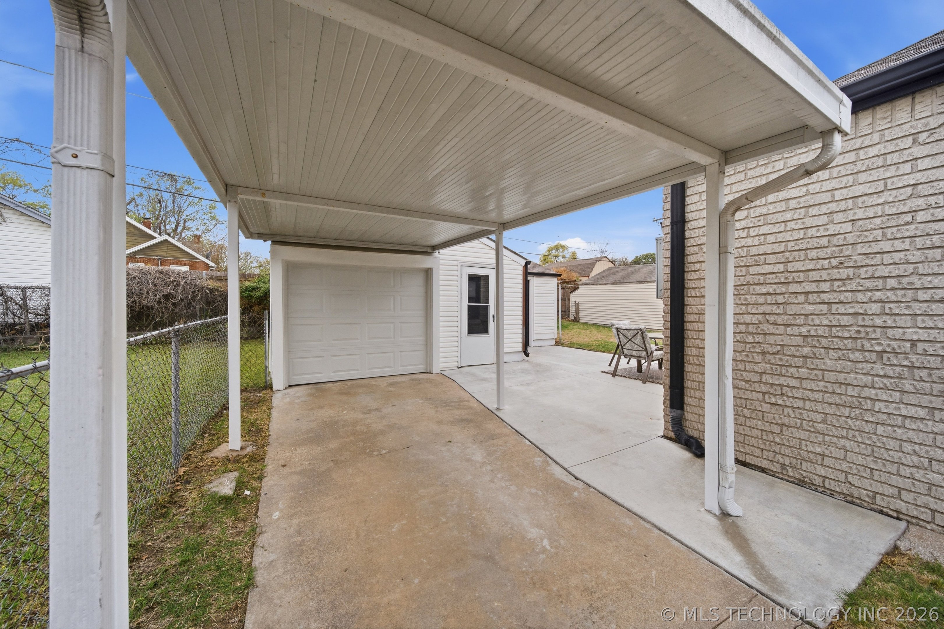 1228 S Knoxville Avenue Tulsa OK 74112