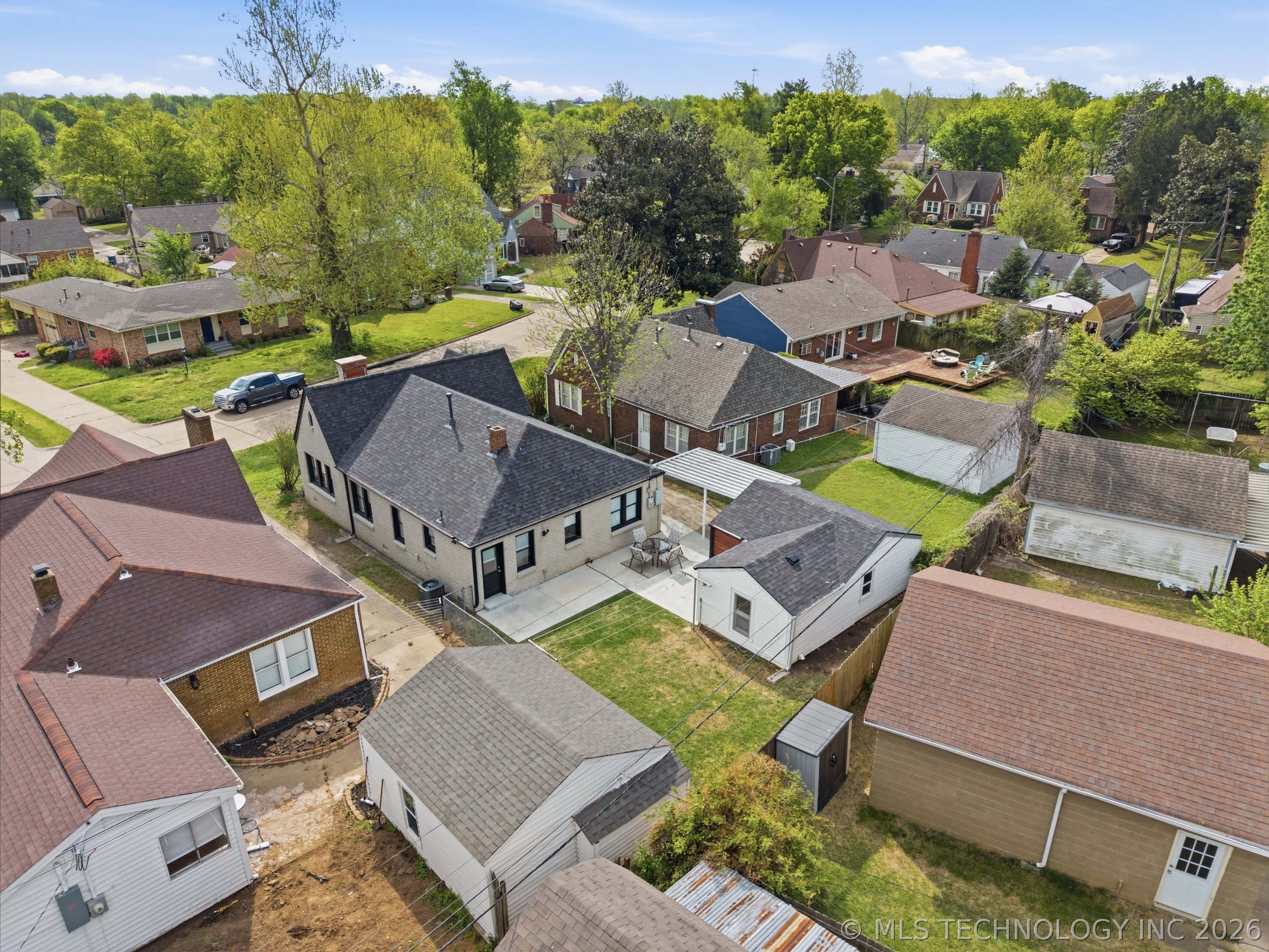 1228 S Knoxville Avenue Tulsa OK 74112