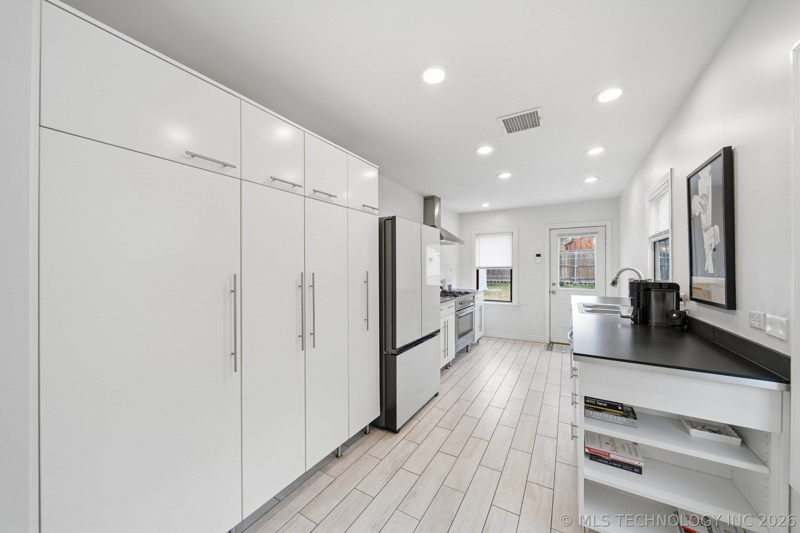 1228 S Knoxville Avenue Tulsa OK 74112