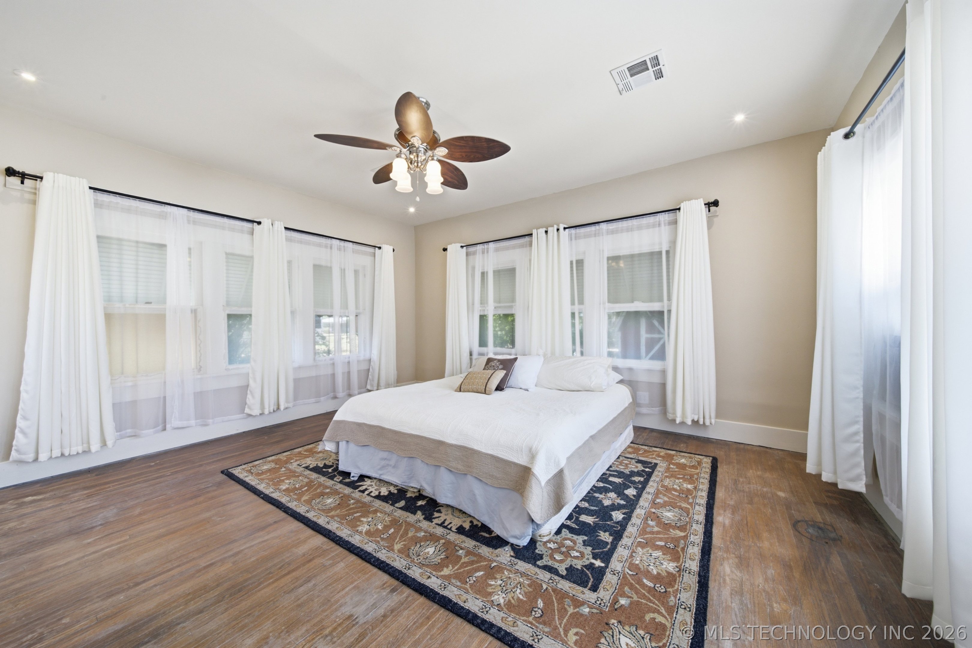 603 S Wood Avenue Hominy OK 74035