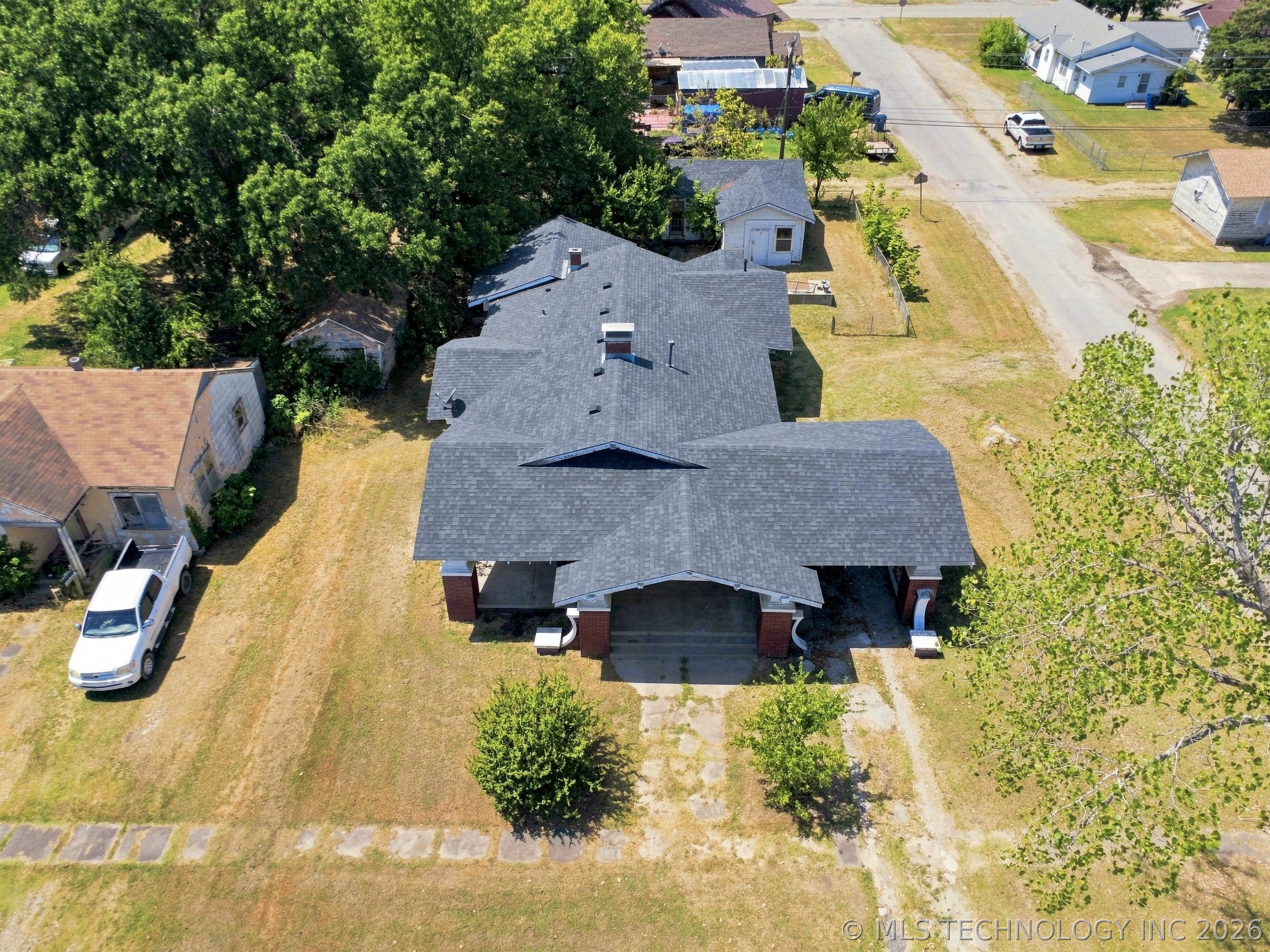 603 S Wood Avenue Hominy OK 74035