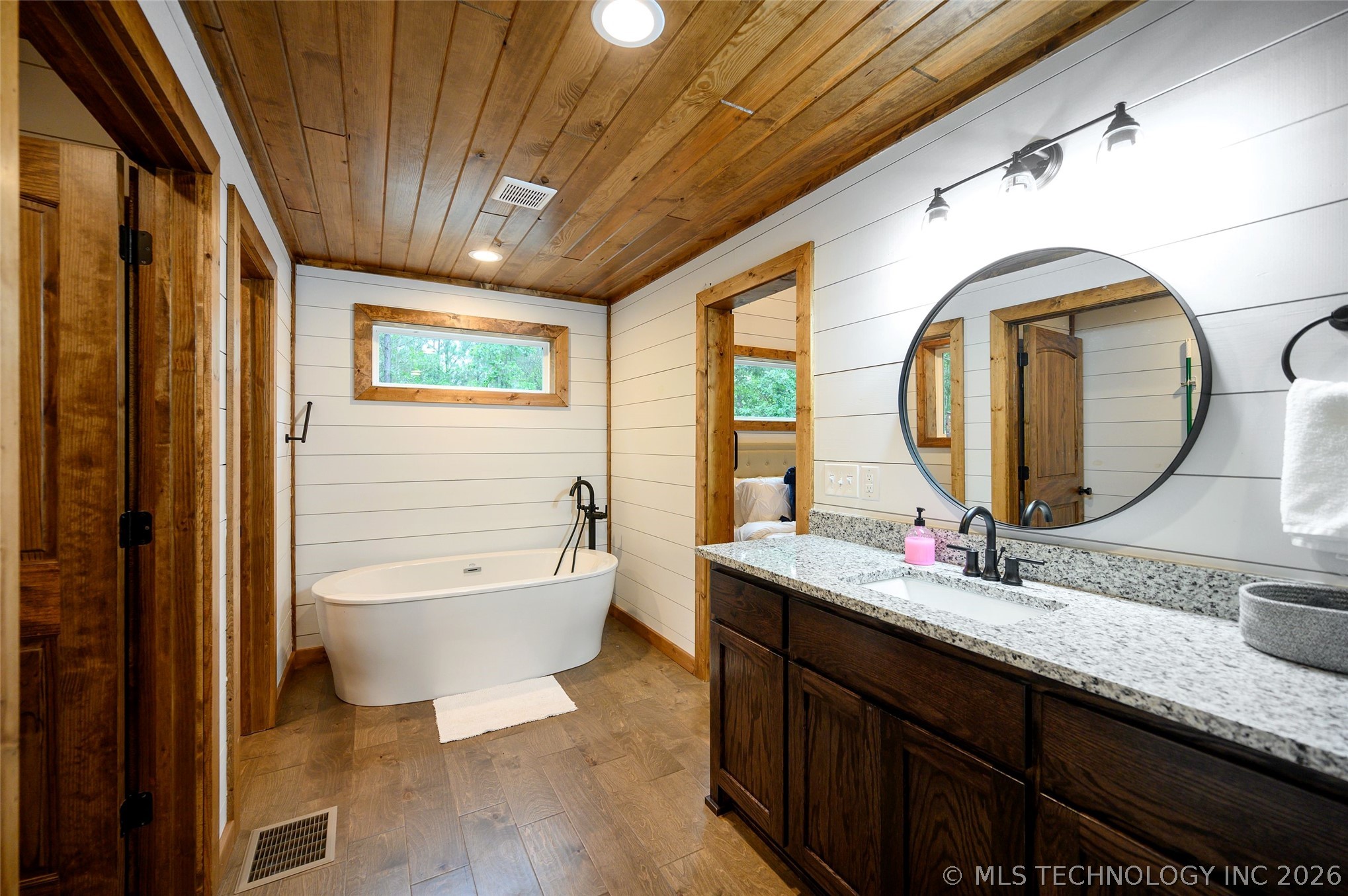 32 Cedar Tree Trail Broken Bow OK 74728