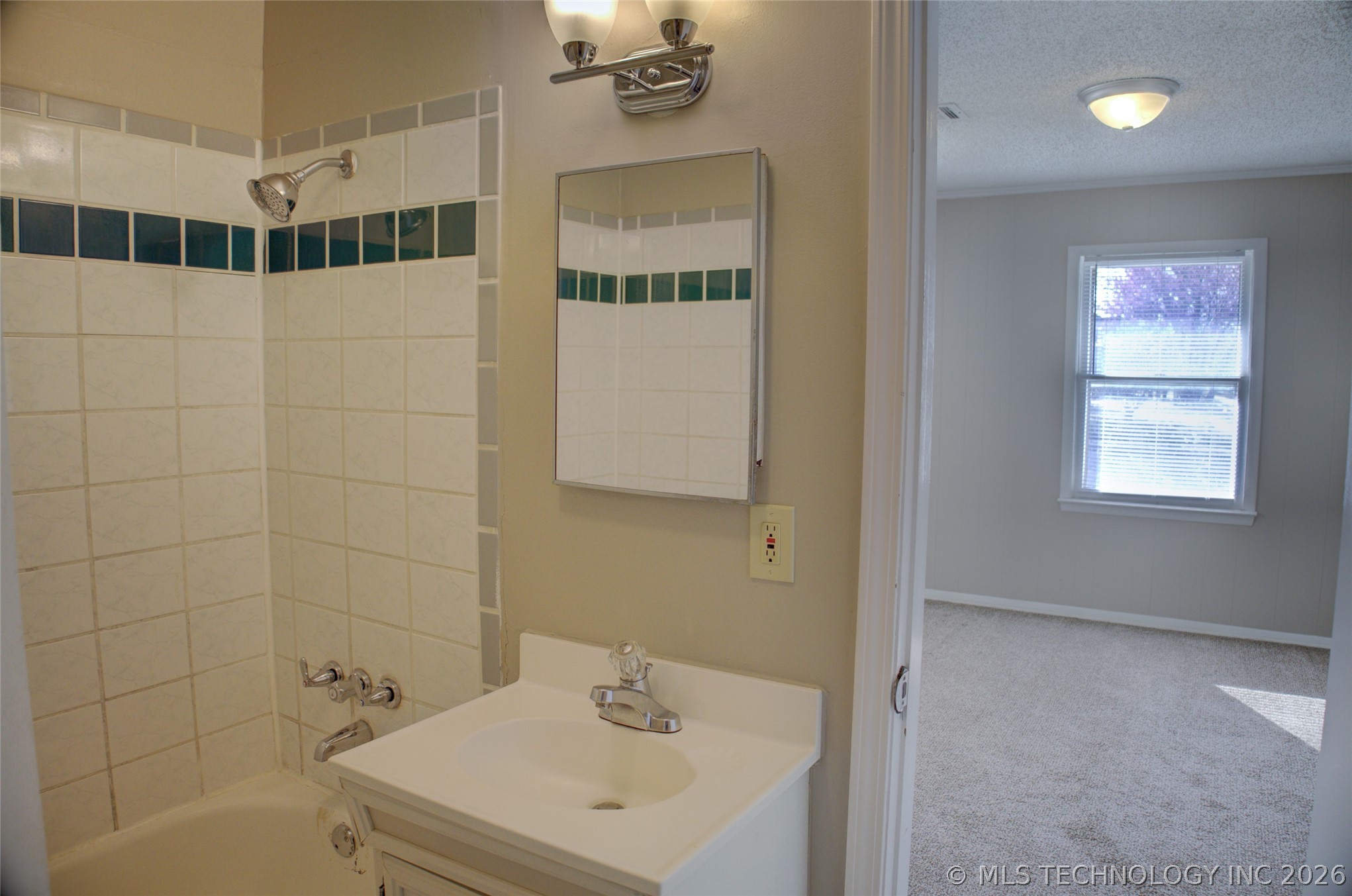 1325 S Delaware Avenue Tulsa OK 74104