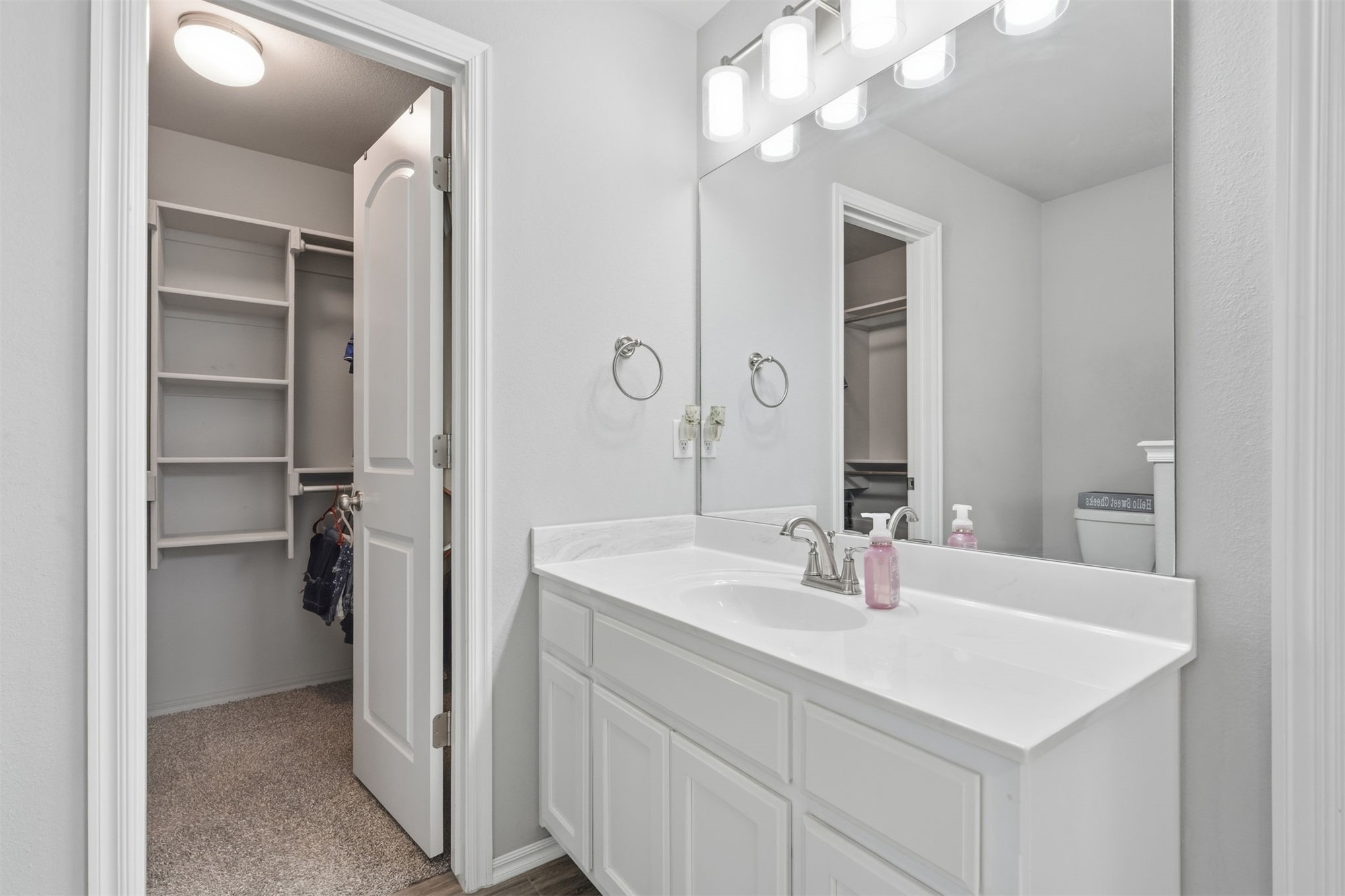 7423 S Walnut Avenue Broken Arrow OK 74011