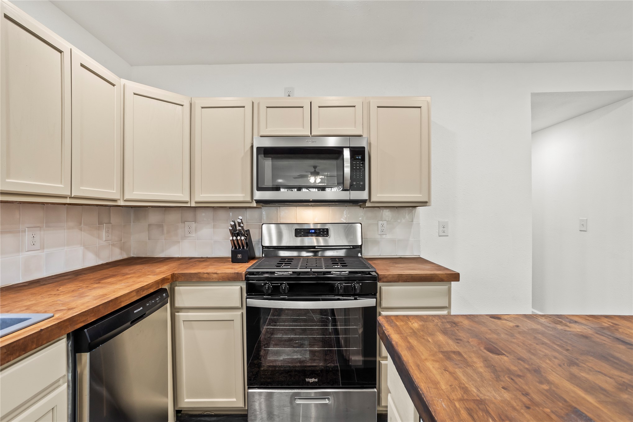 117 S Vann Street Pryor OK 74361