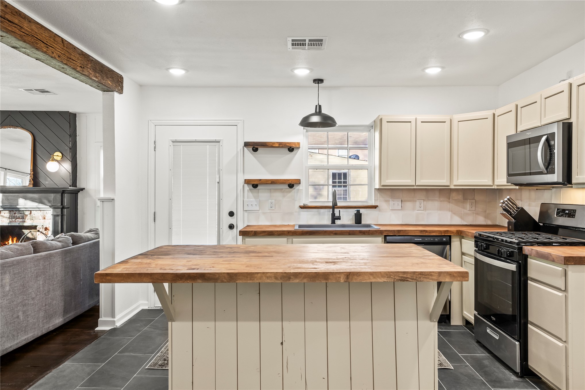 117 S Vann Street Pryor OK 74361