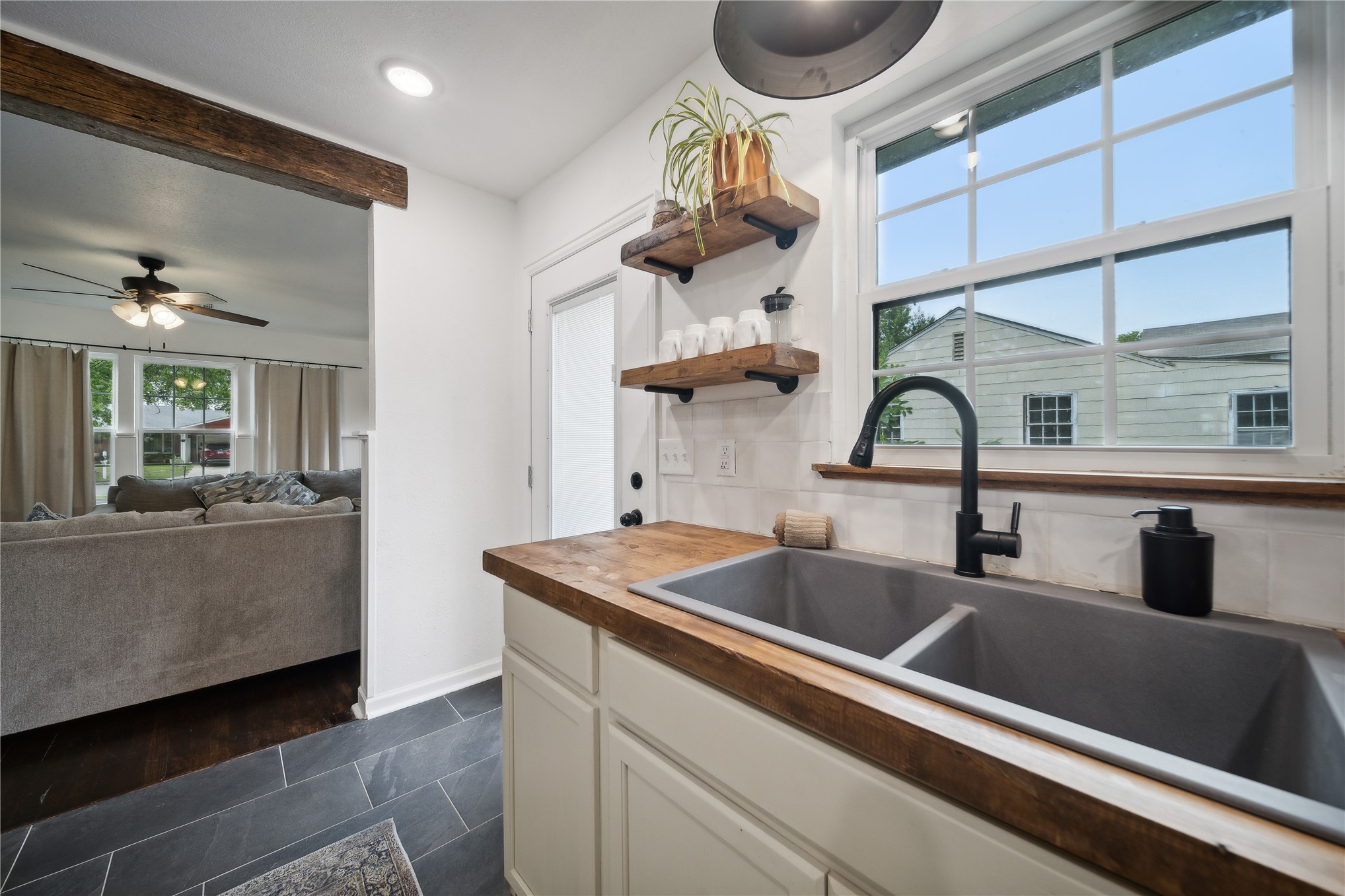 117 S Vann Street Pryor OK 74361