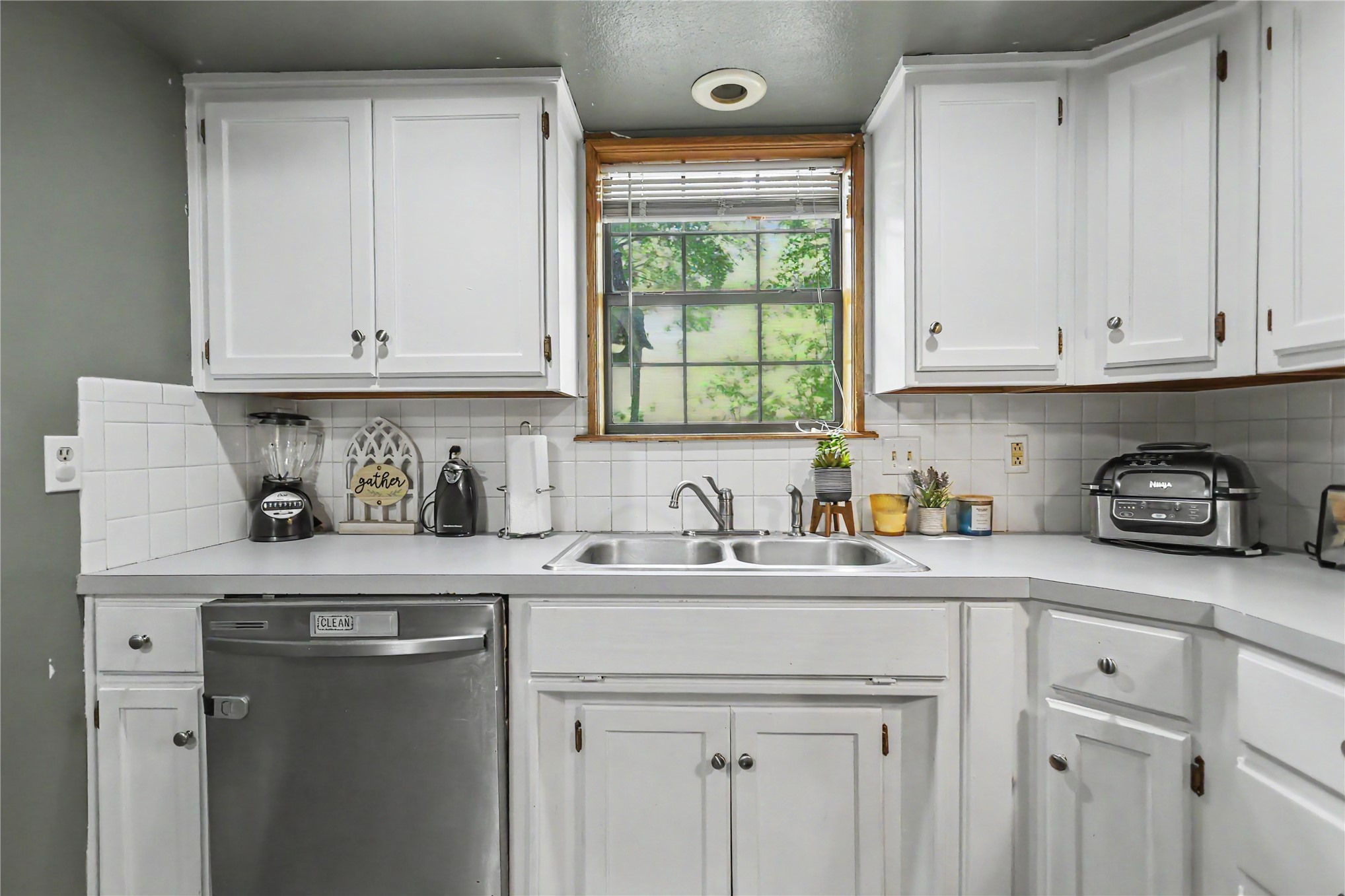1218 E Boone Street Tahlequah OK 74464