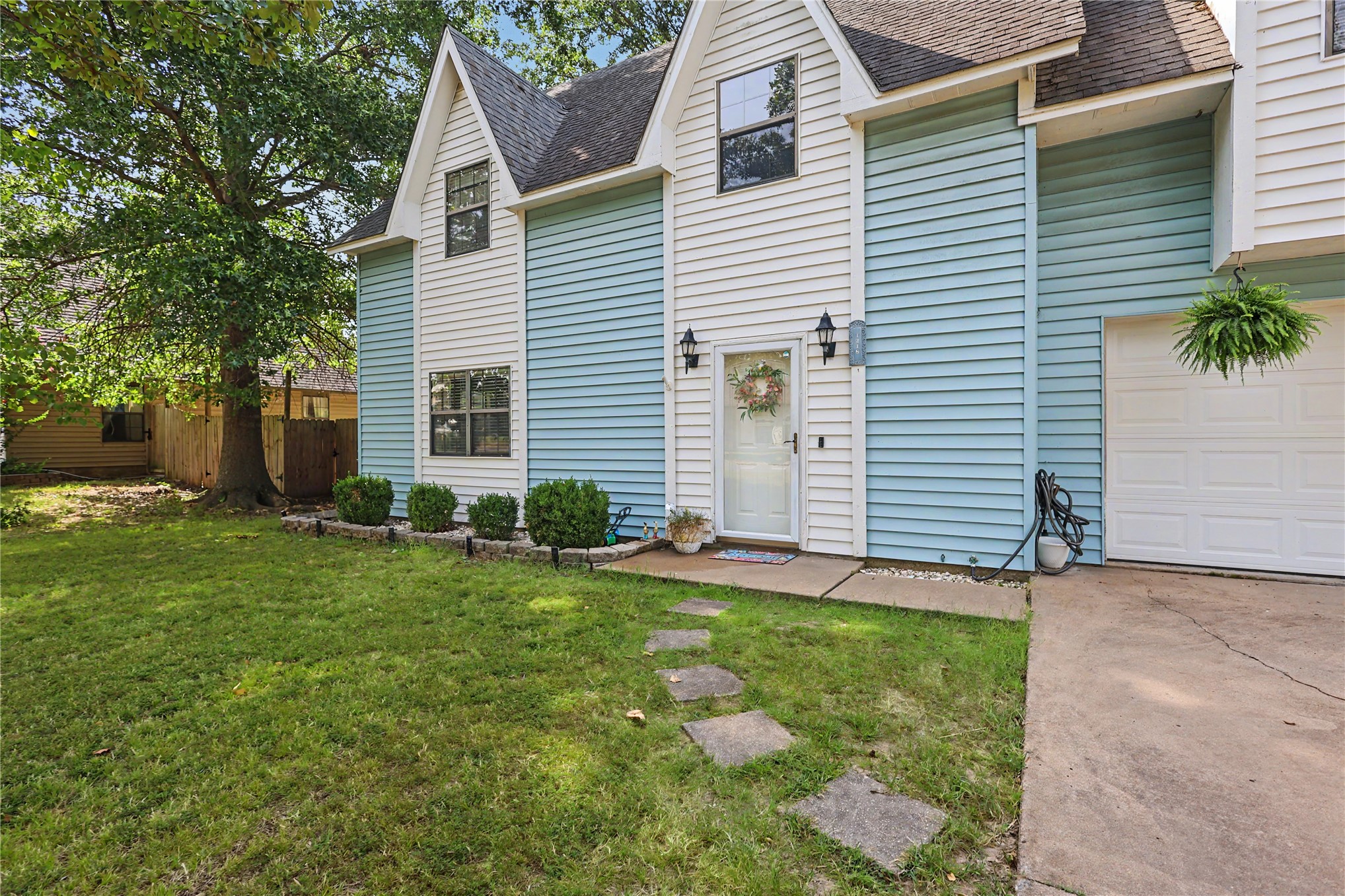 1218 E Boone Street Tahlequah OK 74464