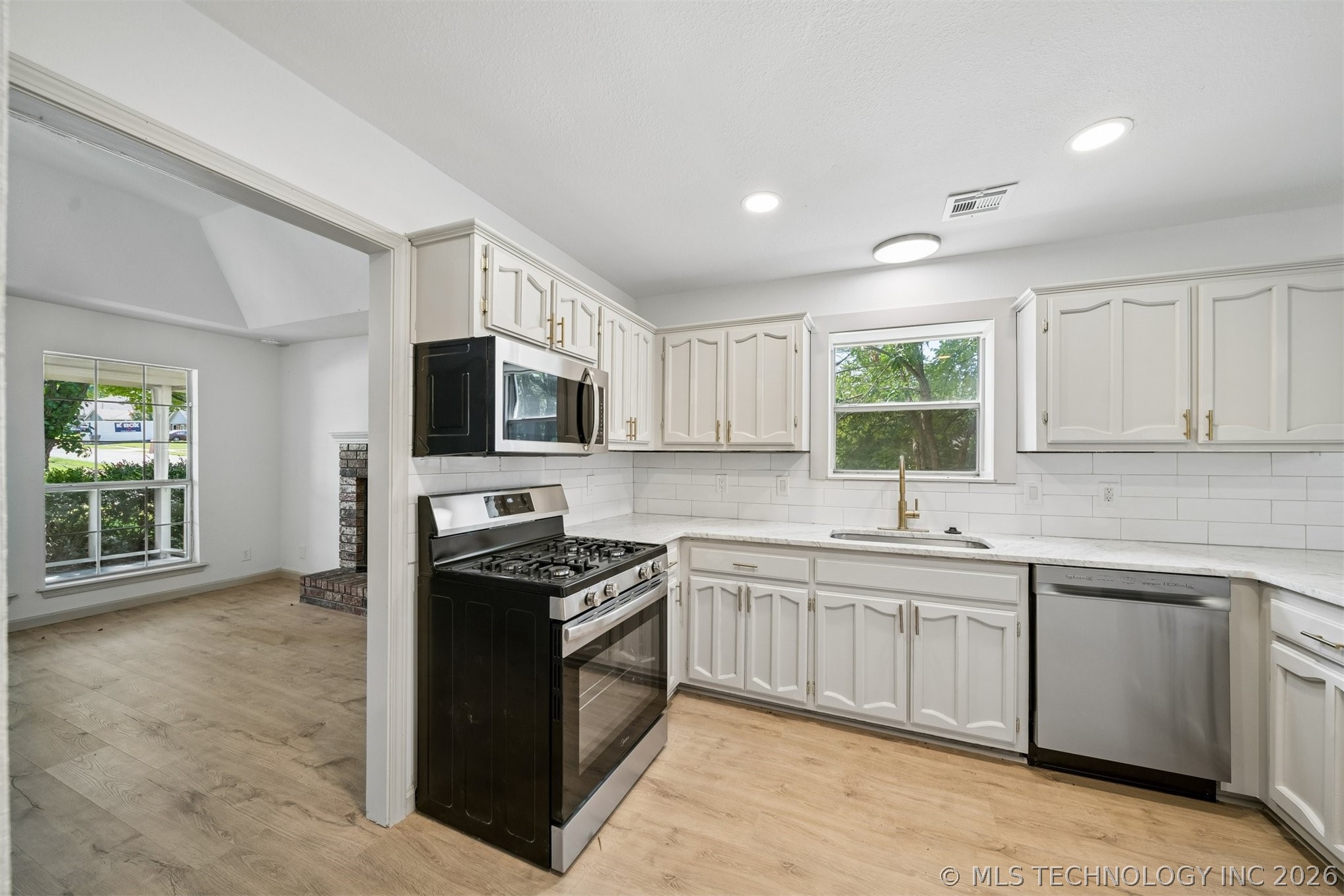 16020 S 294th East Avenue Coweta OK 74429