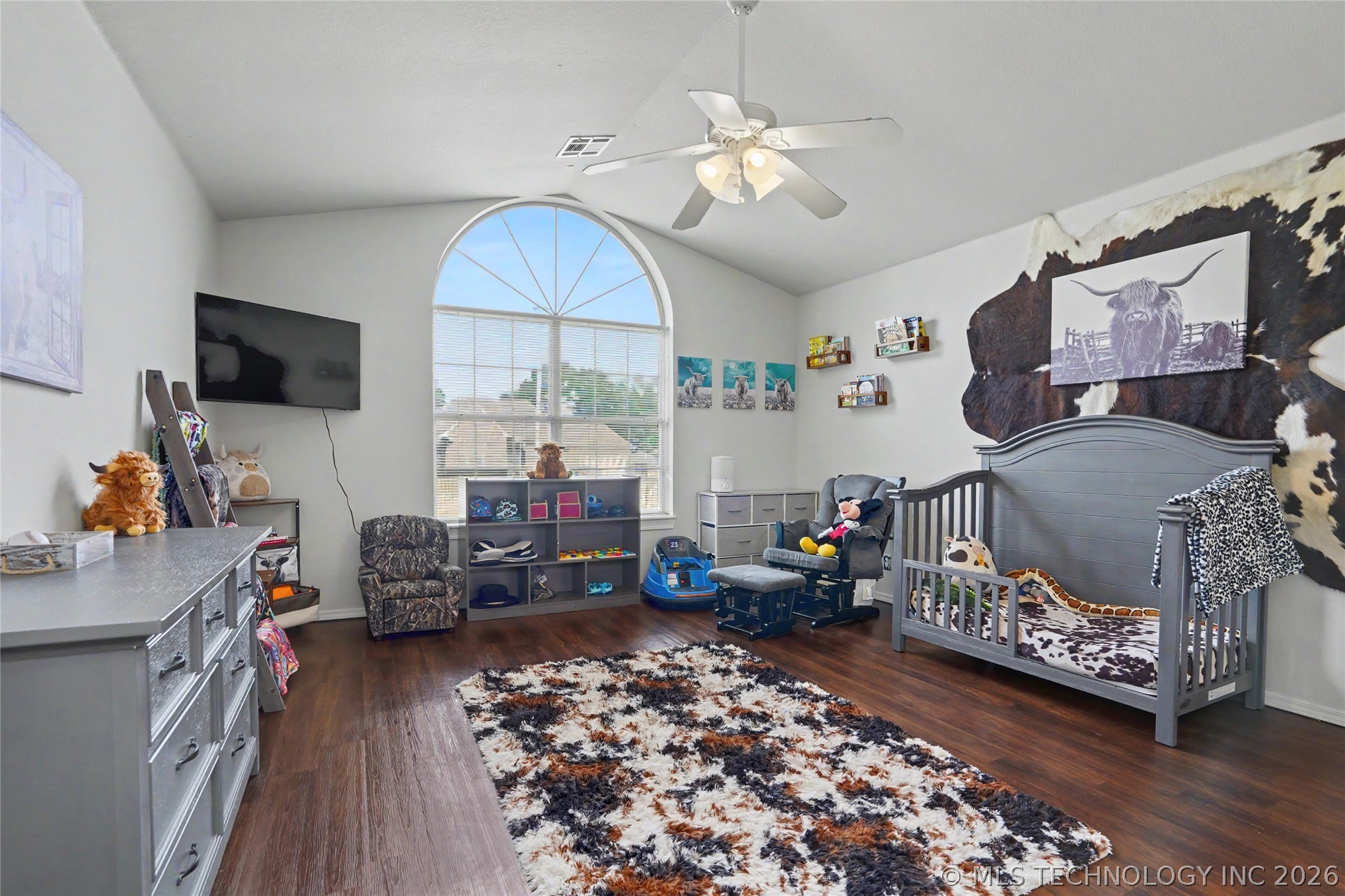 3919 S Rolling Oaks Drive S Tulsa OK 74107