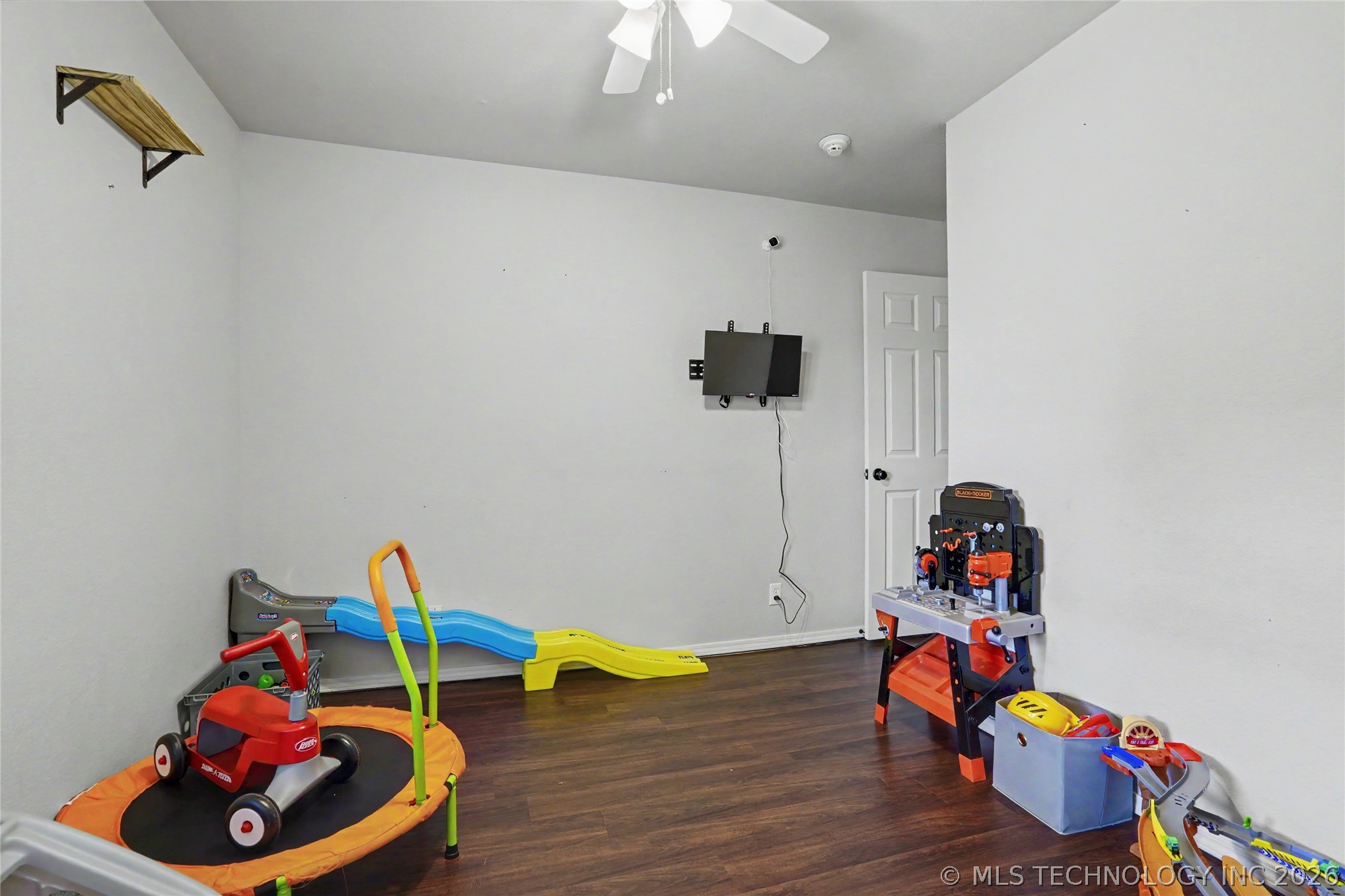 3919 S Rolling Oaks Drive S Tulsa OK 74107