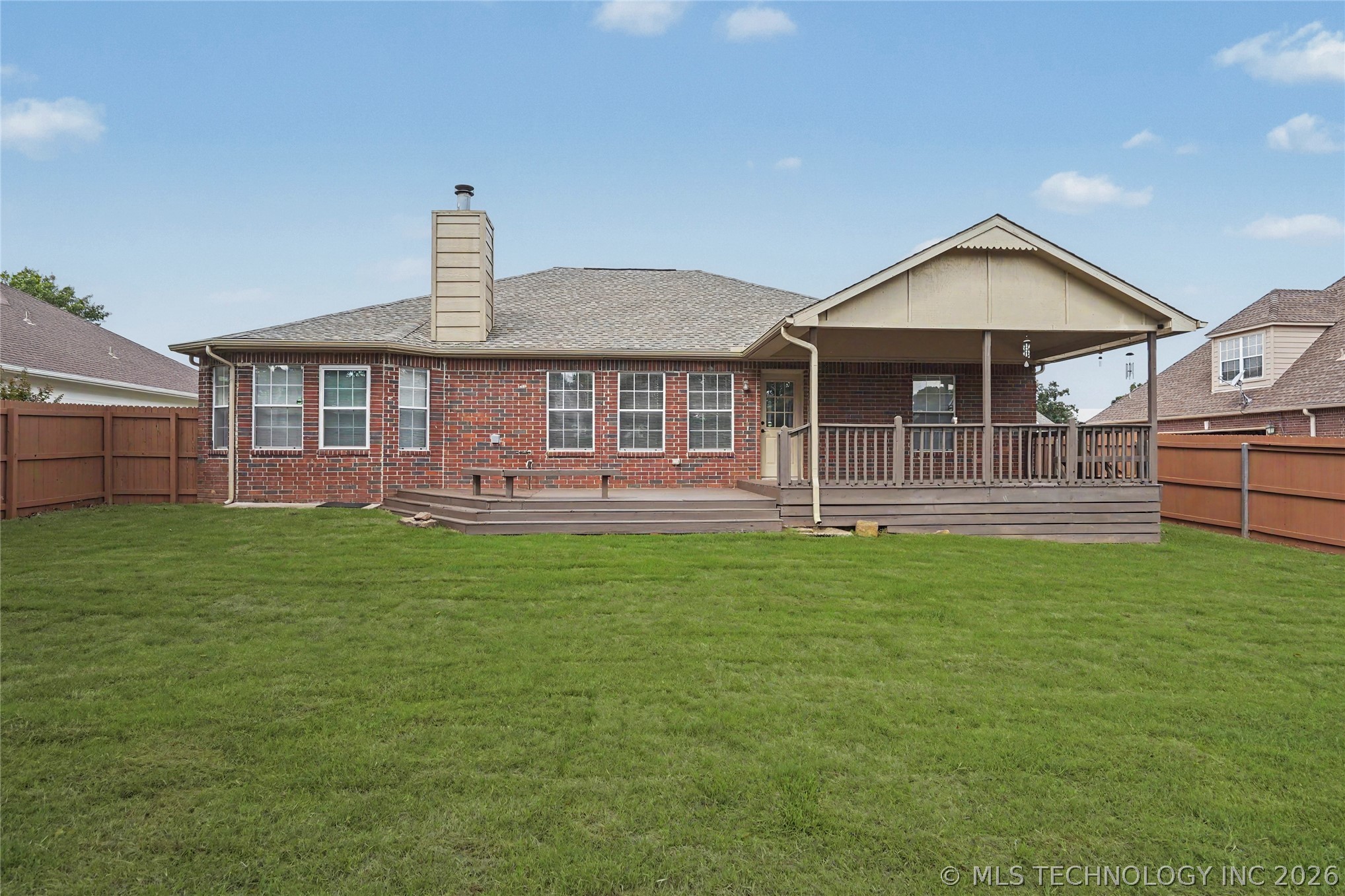 3919 S Rolling Oaks Drive S Tulsa OK 74107