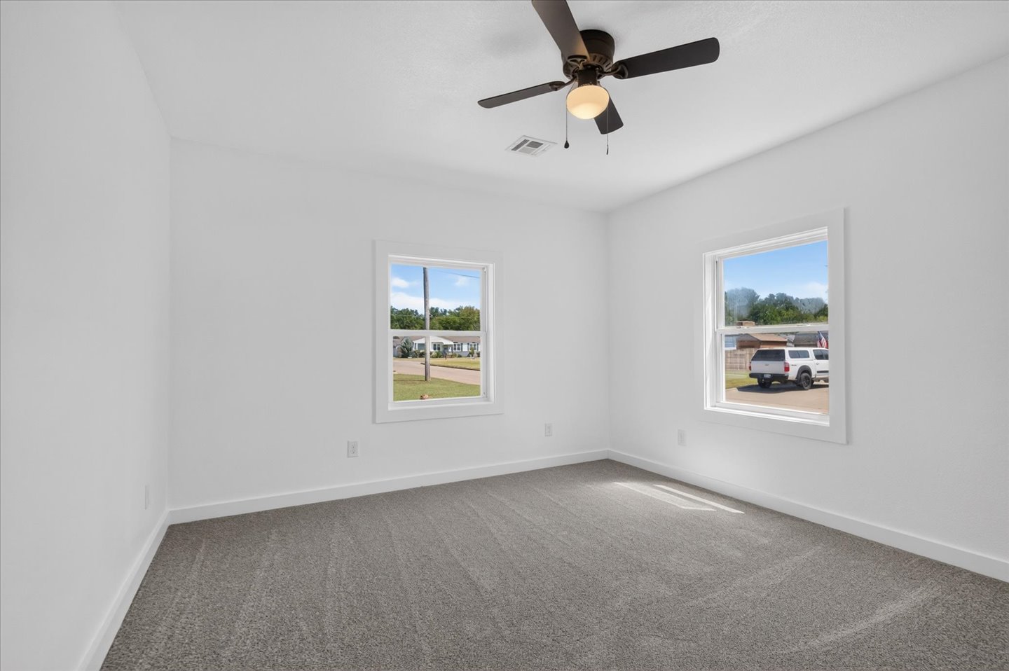 2254 S Dewey Avenue Bartlesville OK 74003