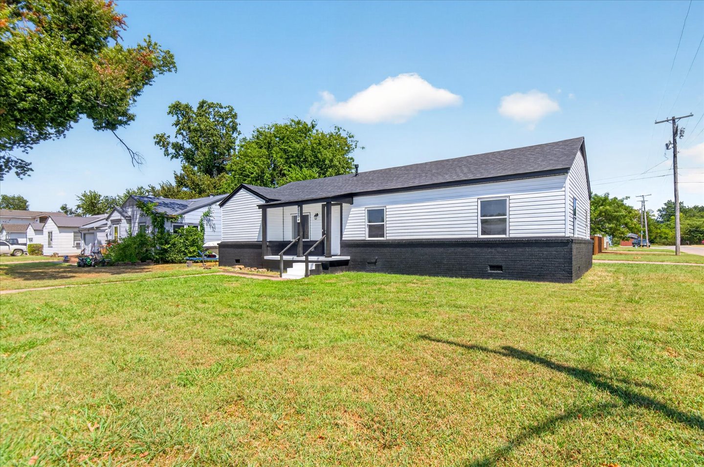 2254 S Dewey Avenue Bartlesville OK 74003
