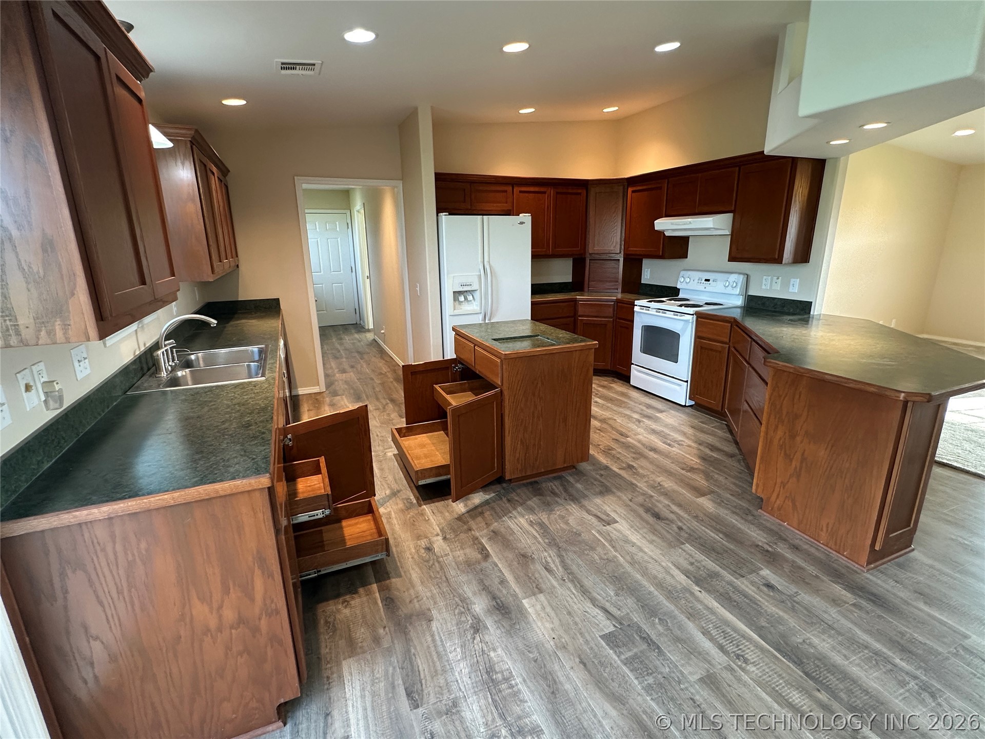 32188 S 4440 Road Vinita OK 74301