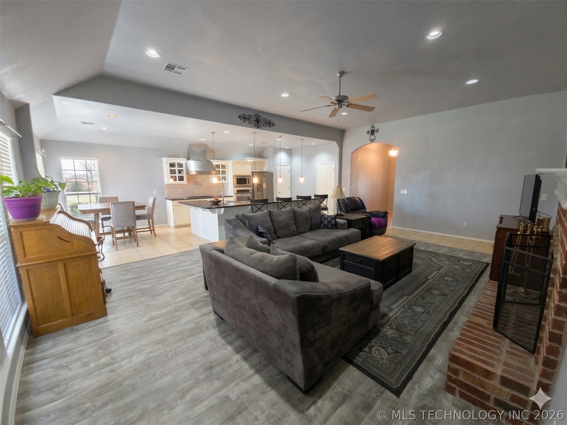 12325 Longhorn Circle Glenpool OK 74066
