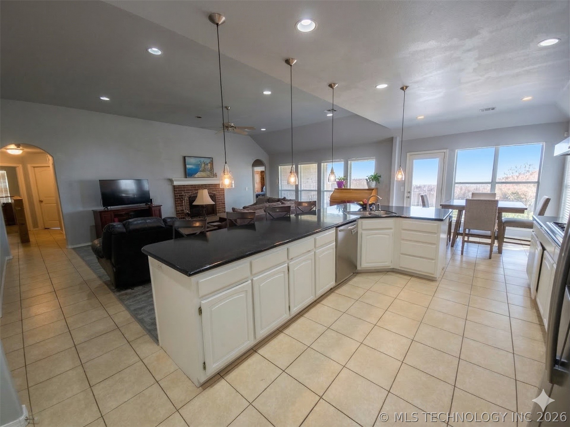 12325 Longhorn Circle Glenpool OK 74066