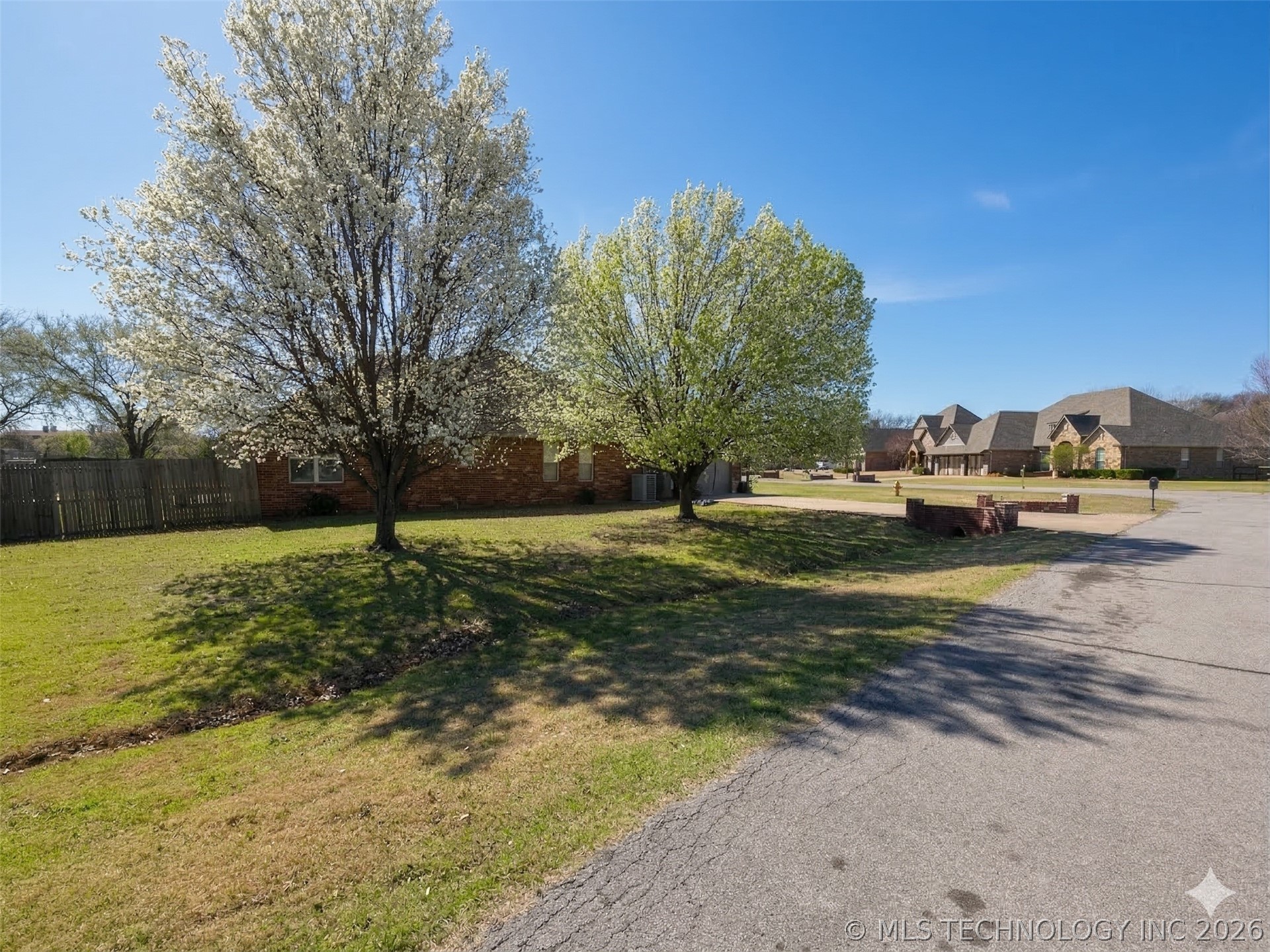 12325 Longhorn Circle Glenpool OK 74066