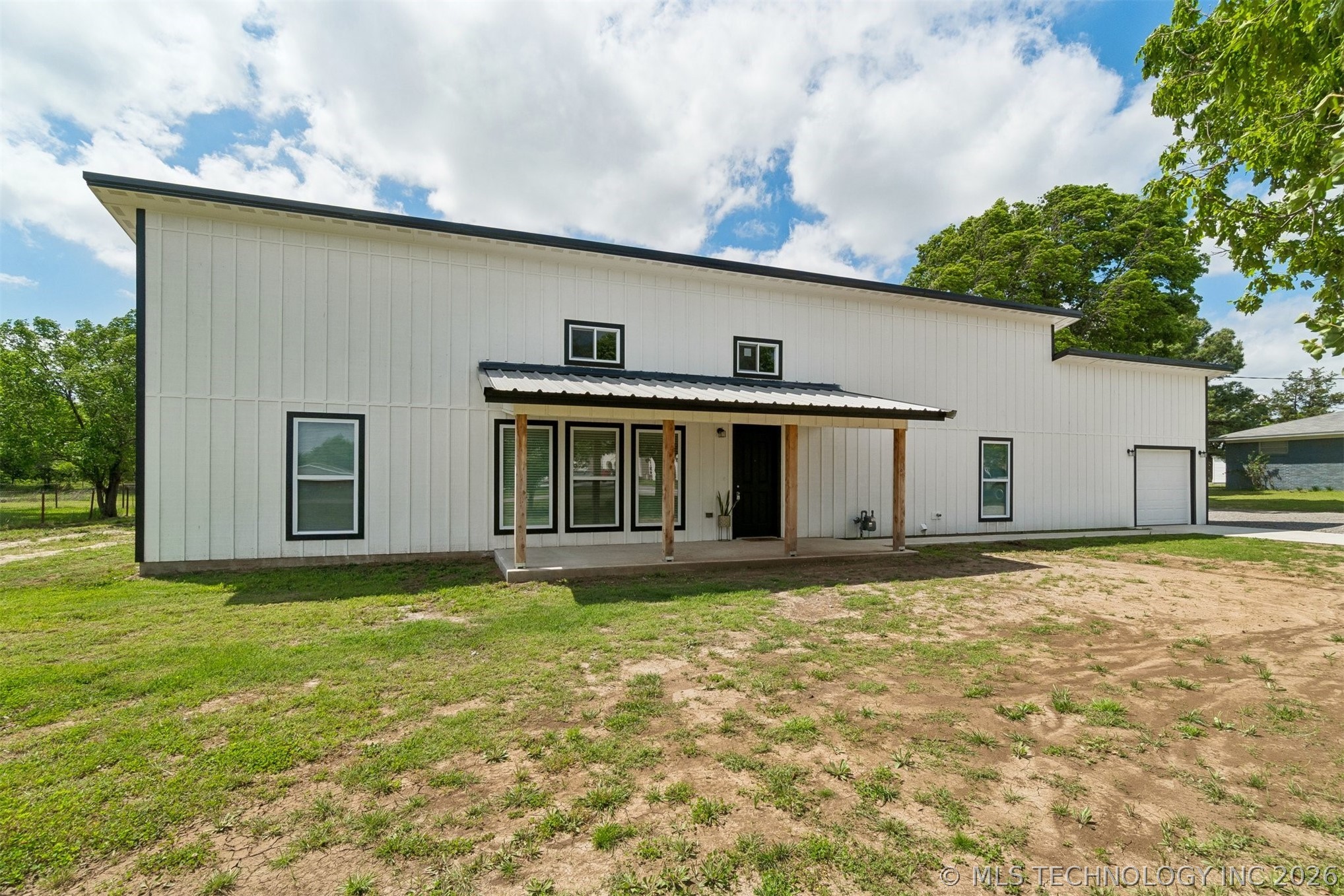 1427 S Little Avenue Cushing OK 74023