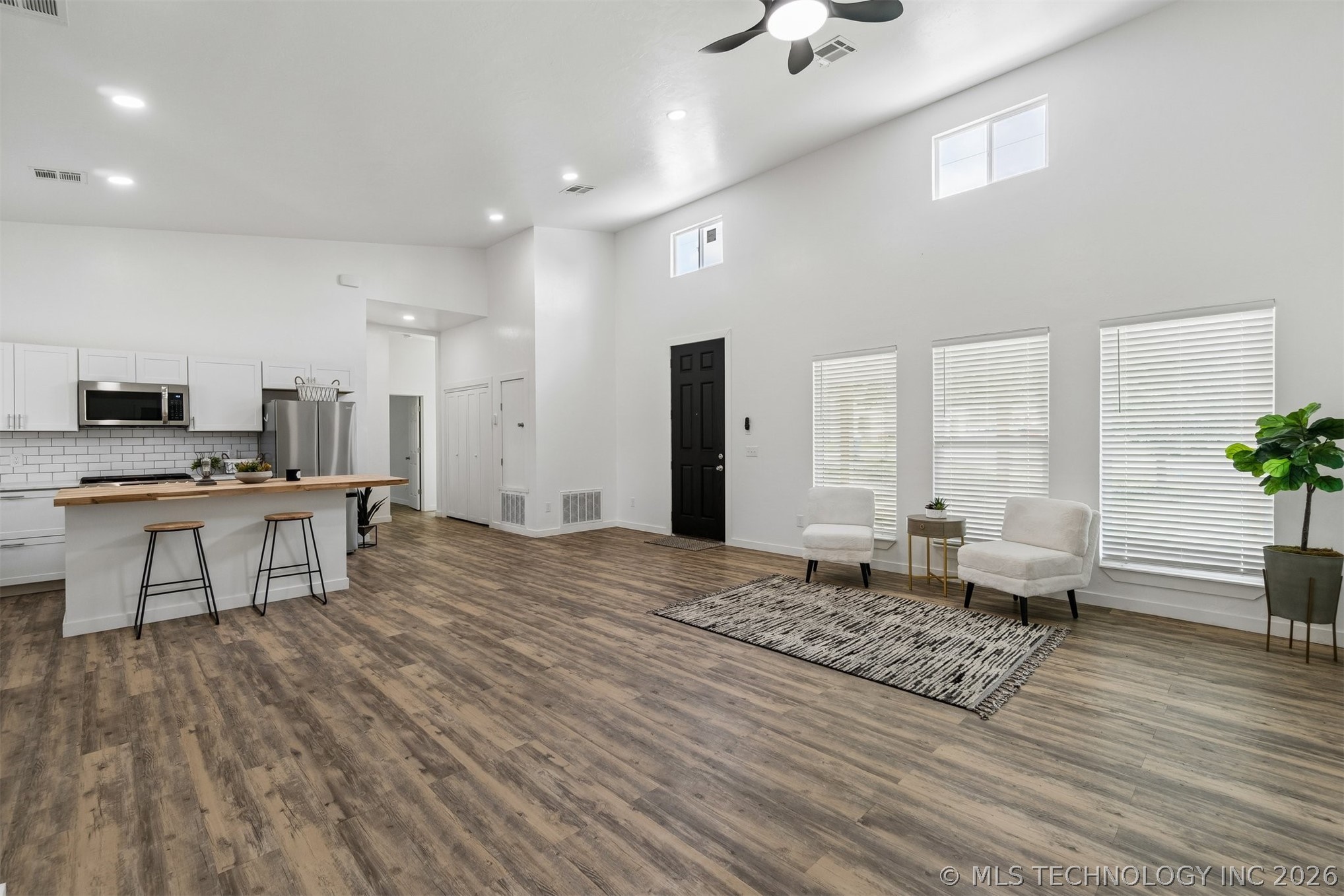 1427 S Little Avenue Cushing OK 74023