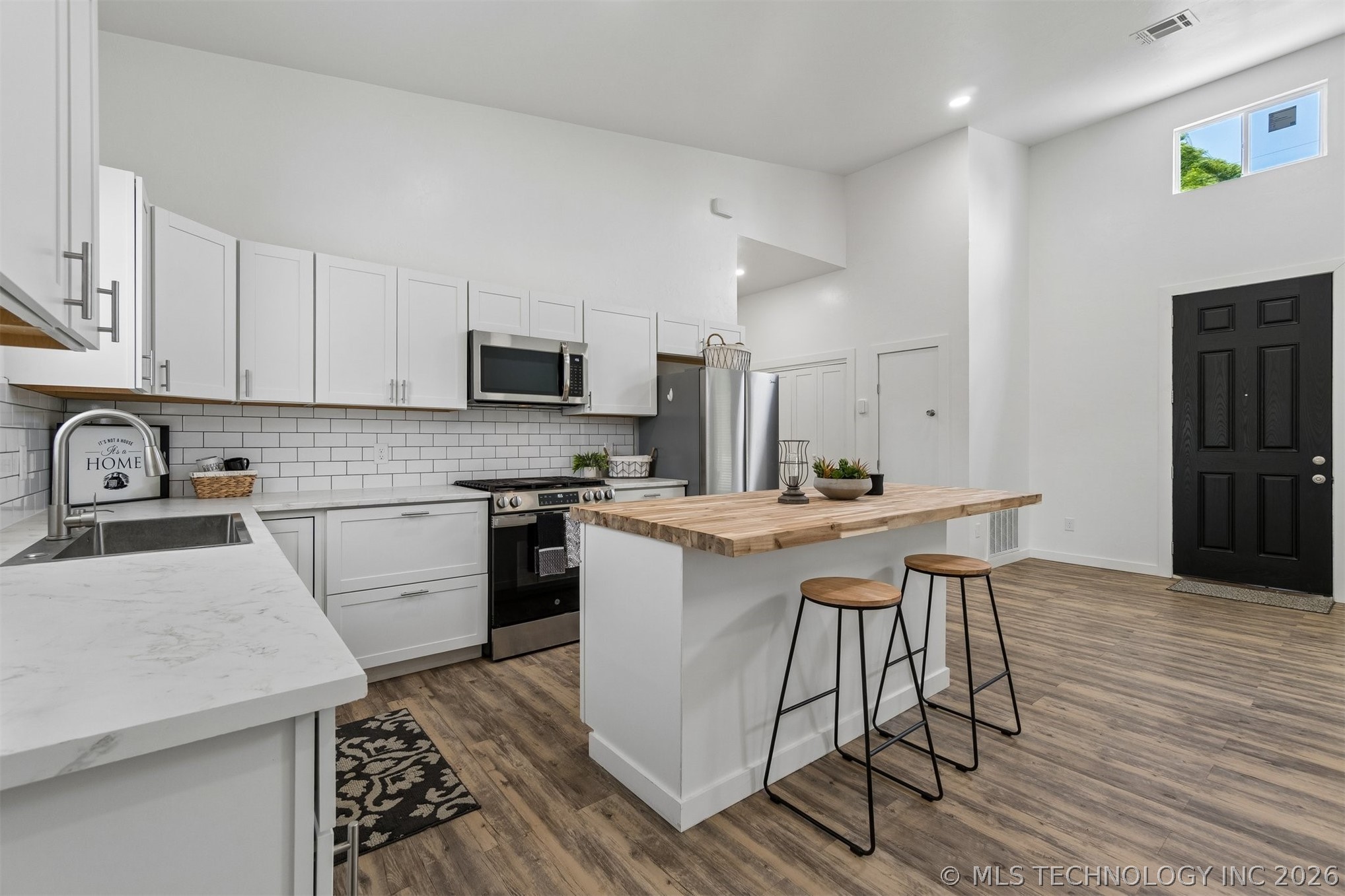 1427 S Little Avenue Cushing OK 74023